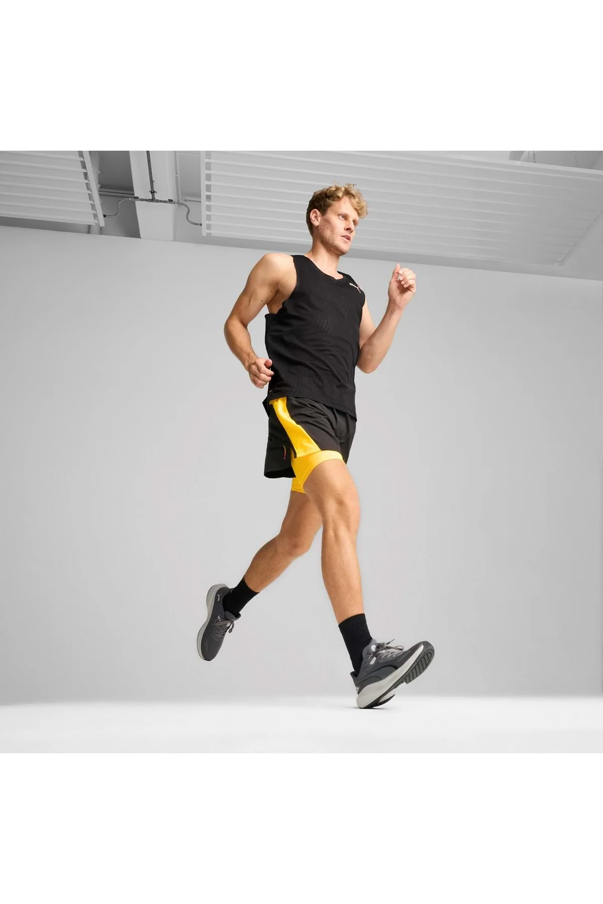 379437 Skyrocket Lite Unisex Spor Ayakkabı GRİ