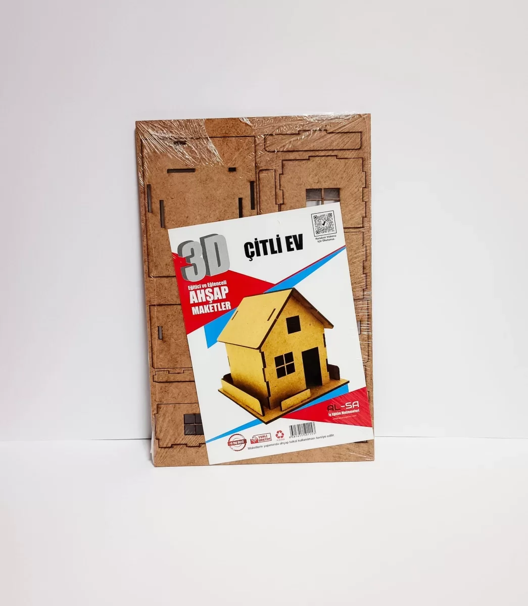 3D Ahşap Maket Çitli Ev