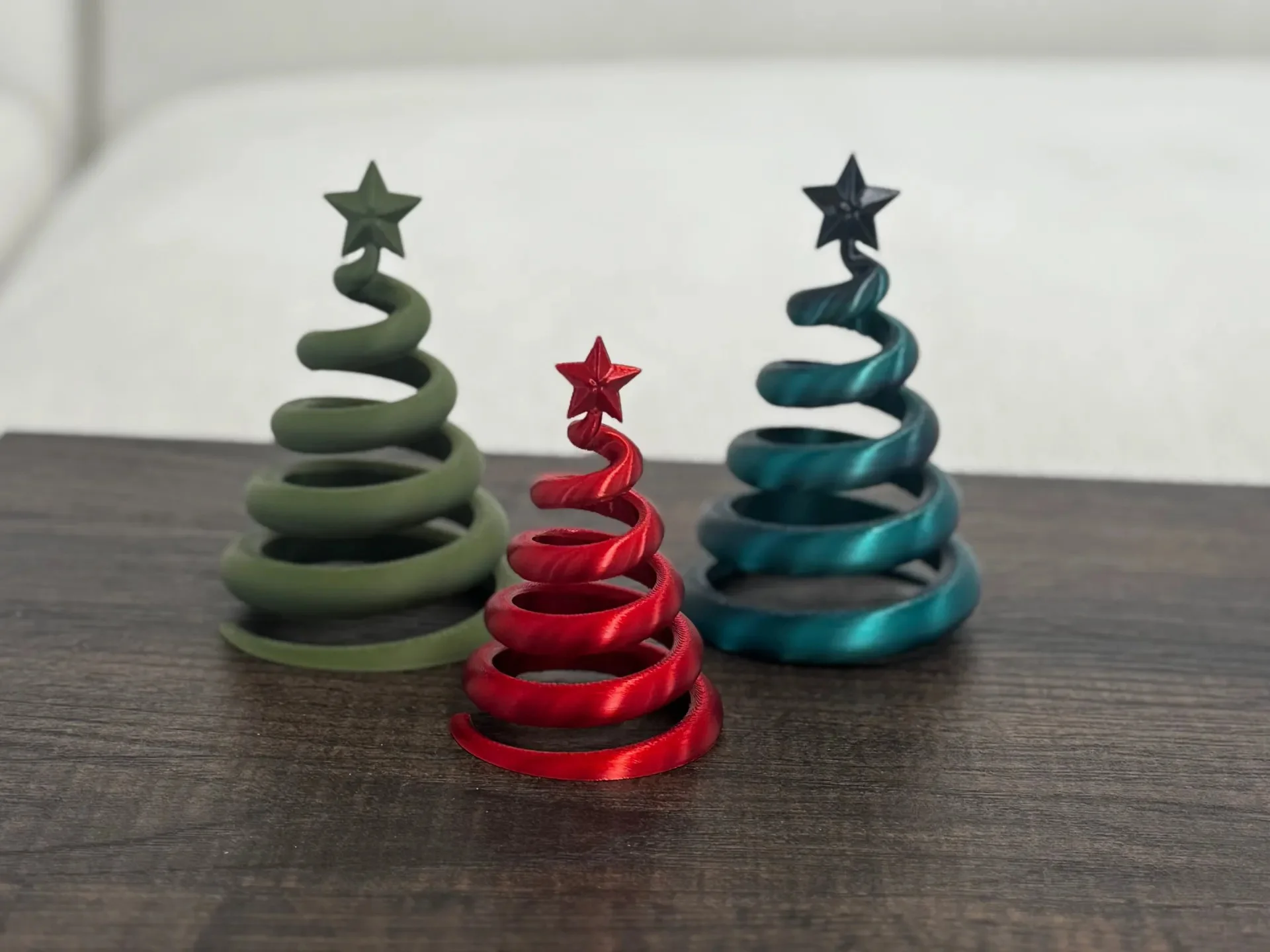 3D Baskı 3lü Spiral Yılbaşı Ağacı Seti Yıldız Tepelikli Masaüstü Süs