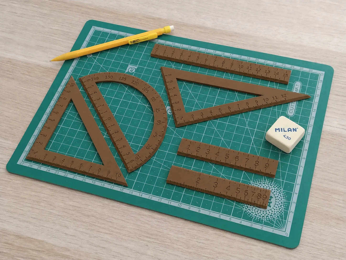 3D Baskı Geometri Cetvel Seti - İletki, Gönye ve Ölçüm Araçları - Kahverengi 3D Baskı Geometri Cetvel Seti - İletki, Gönye ve Ölçüm Araçları - Kahverengi