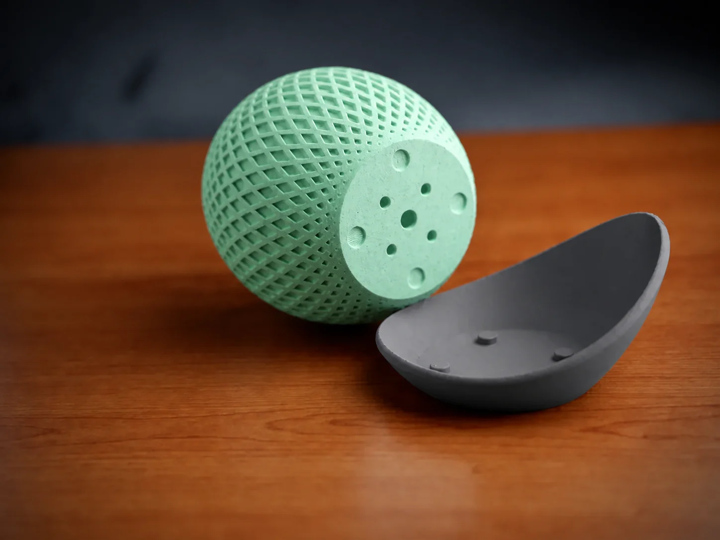 3D Baskı Küre Saksı - Kafes Dokulu İki Parçalı Dekoratif Saksı - Mint-Gri 3D Baskı Küre Saksı - Kafes Dokulu İki Parçalı Dekoratif Saksı - Mint-Gri