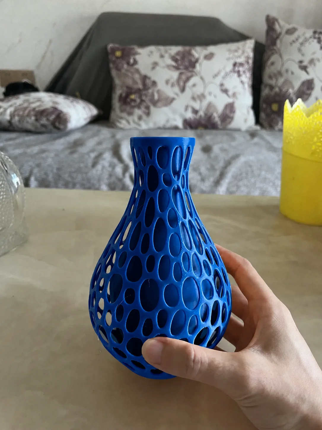 3D Baskı Petek Dokulu Vazo - Delikli Dekoratif Vazo-Mavi