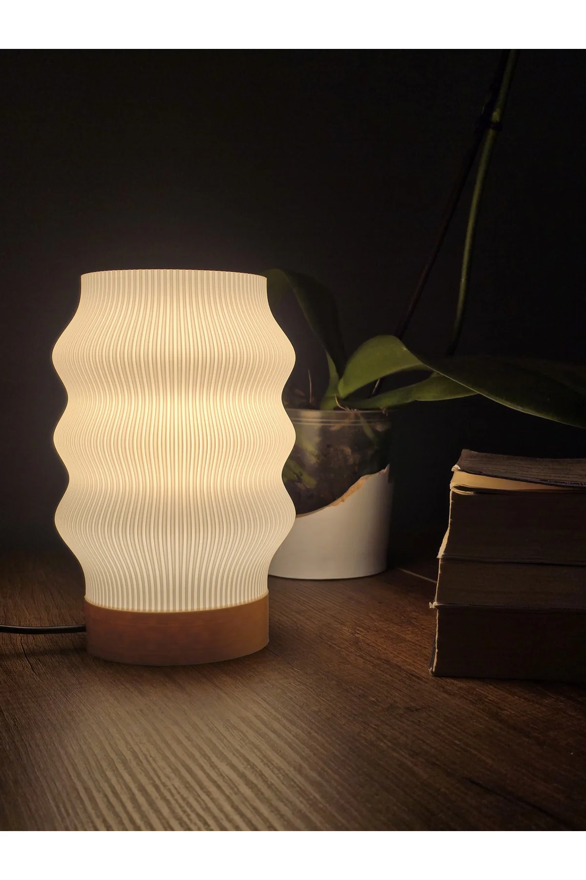 3D DESIGN Modern Tasarımlı Şık Abajur Masa Lambası Yatak Odası, Salon ve Ofis Aydınlatma