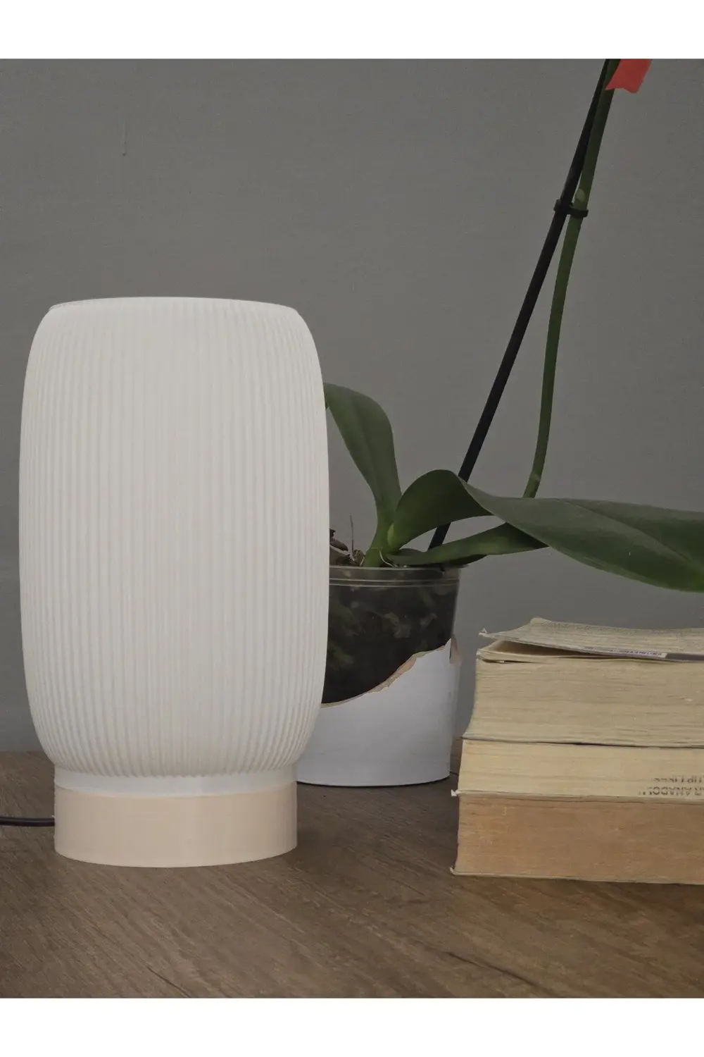 3D DESIGN Modern Tasarımlı Şık Abajur Dekoratif Masa Lambası Salo