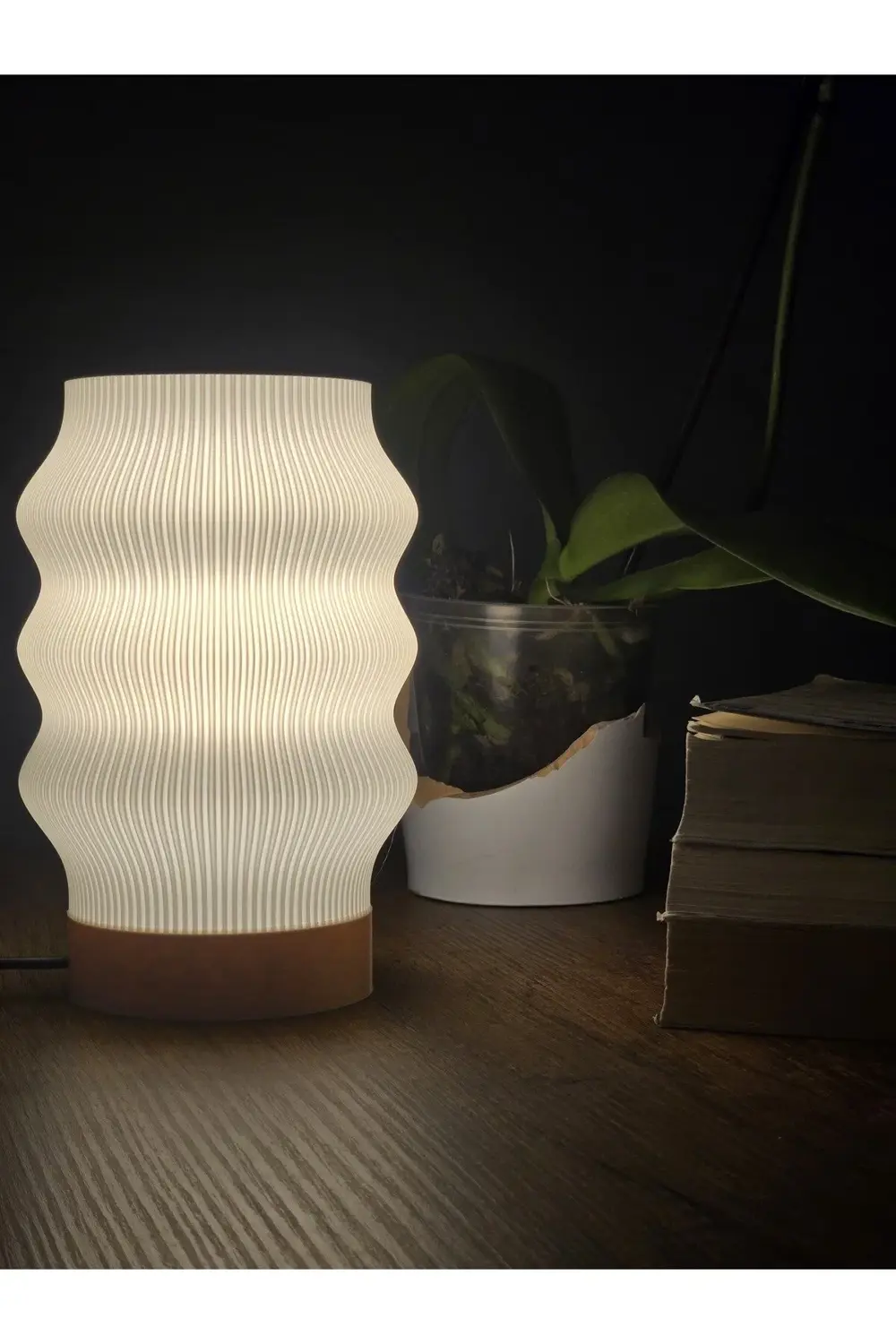 3D DESIGN Modern Tasarımlı Şık Abajur Masa Lambası Yatak Odası, S