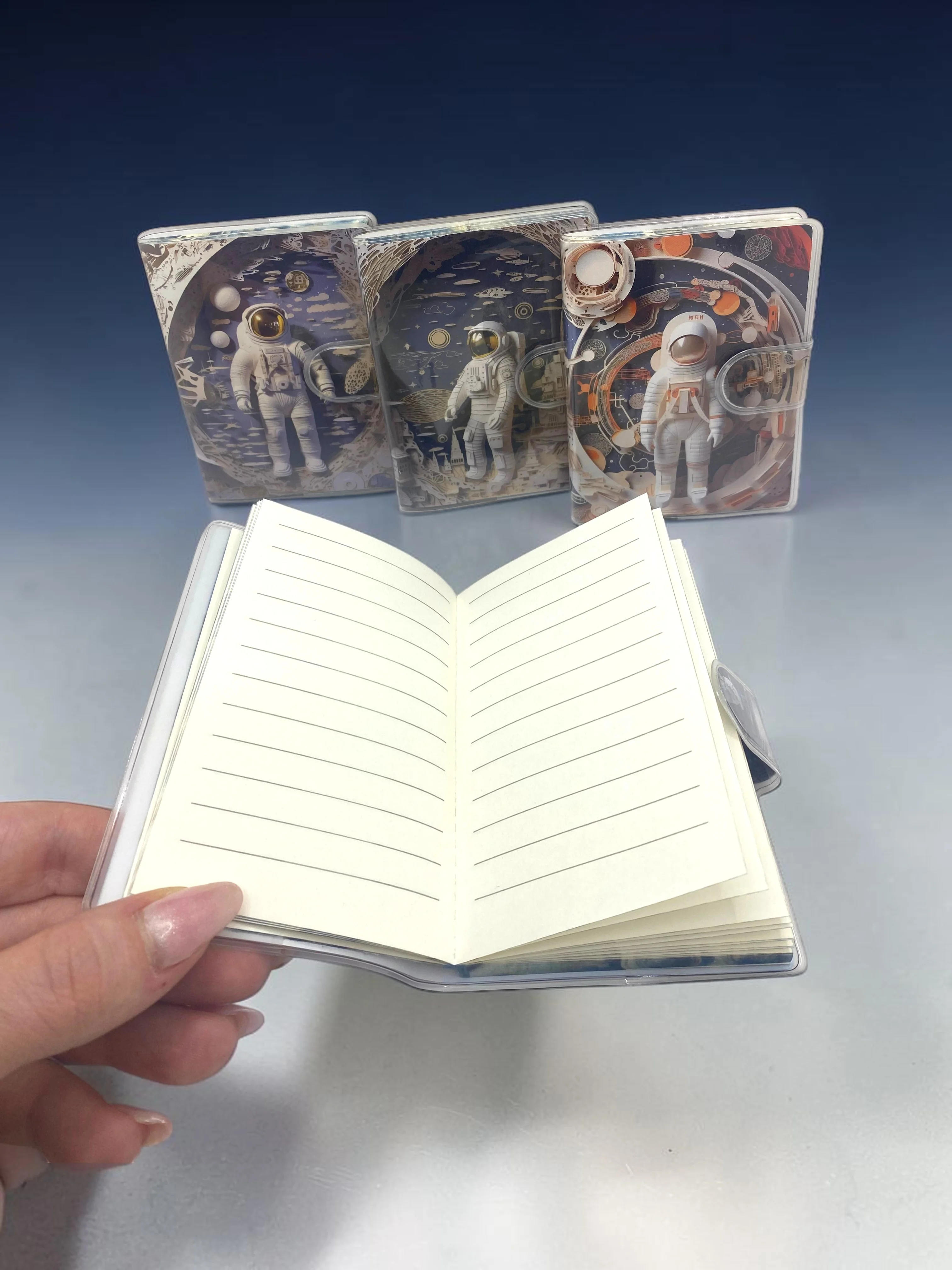 3D Görünümlü Astronot A7 Not Defteri , Çıt Çıtlı Cep Defteri - Sa