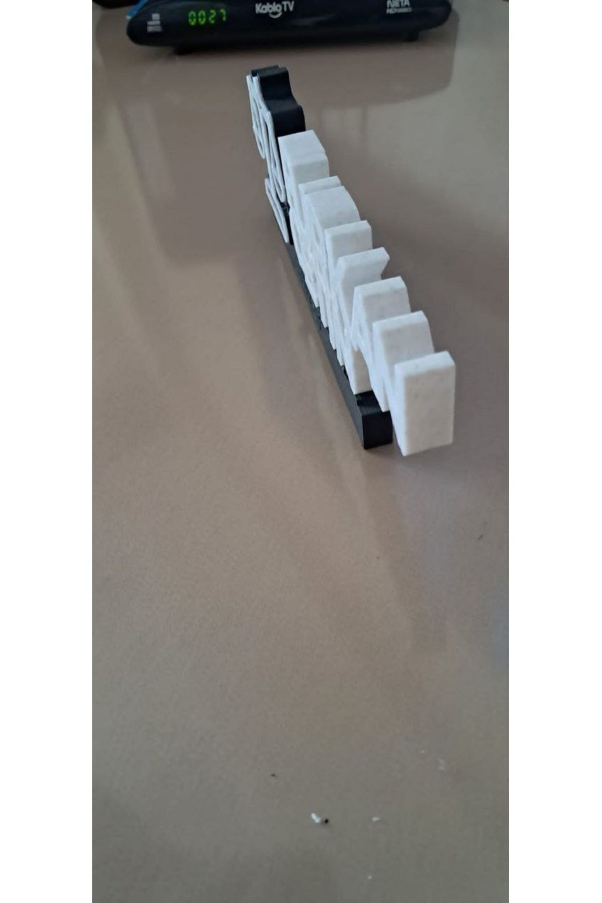 Alpaxa 3D Masaüstü Siyah-Beyaz Avukatlara Özel Kişiselleştirilebilir İsi