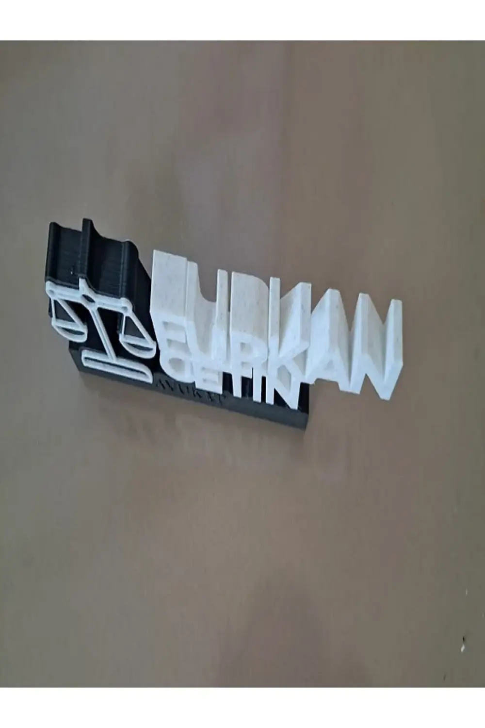 3D MASAÜSTÜ SİYAH-BEYAZ Avukatlara Özel Kişiselleştirilebilir İsi