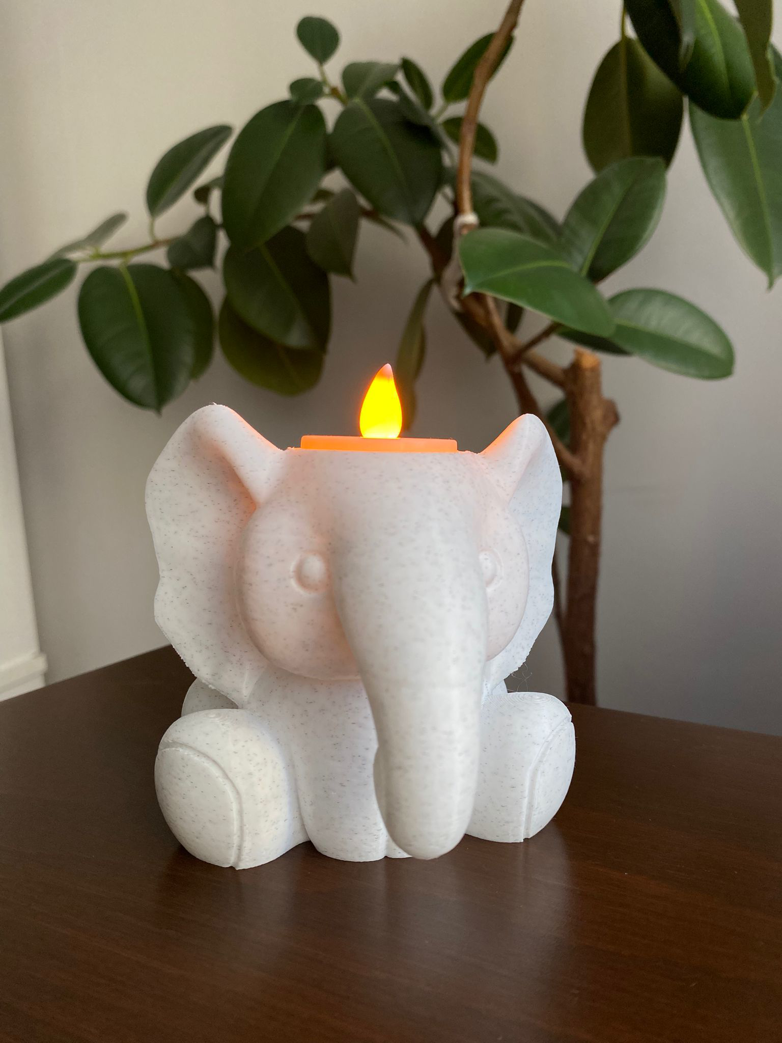 3D Plus Desing Print Technology 3D Plus Design Mermer Desenli Sevimli Fil Tealight Mumluk Şamdan ( Led Tealight Hediyeli)