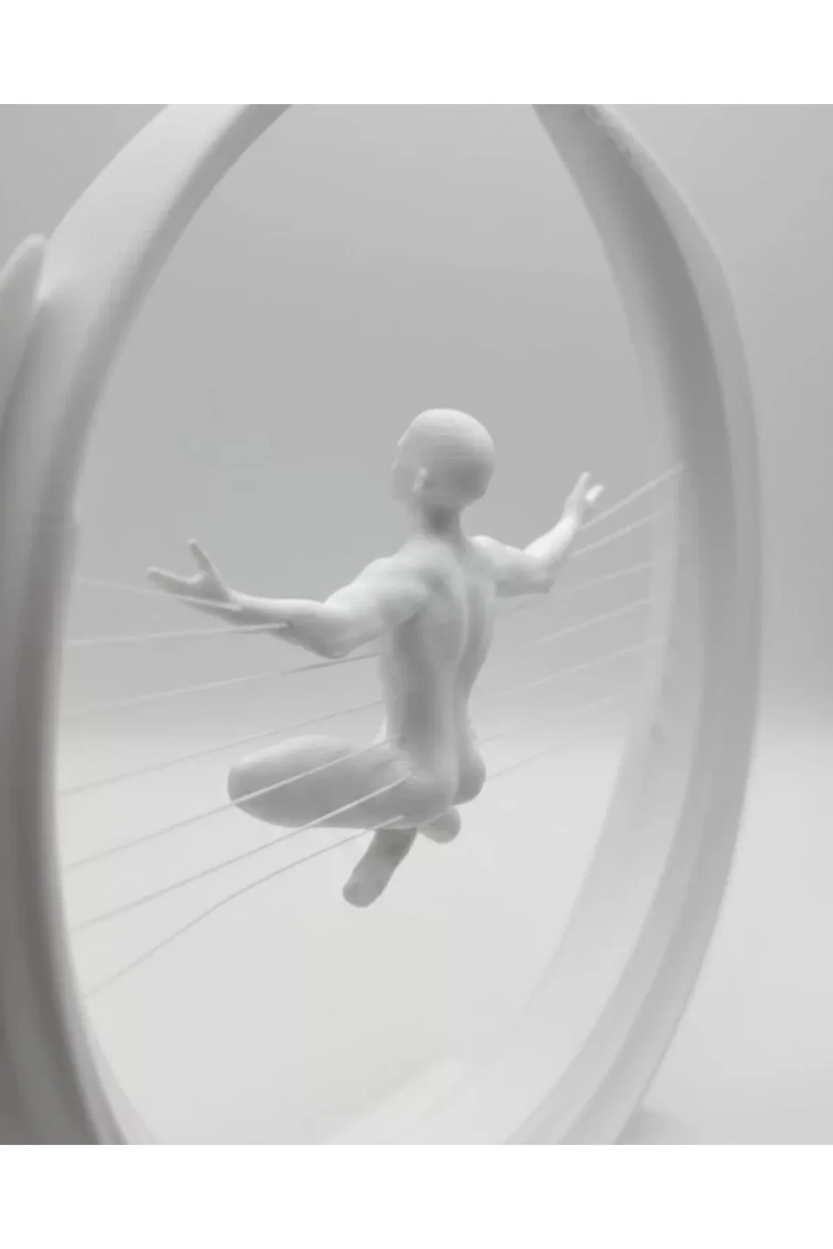 3d Zen Heykeli Beyaz Ay İçinde Meditasyon Figürü Dekoratif Obje