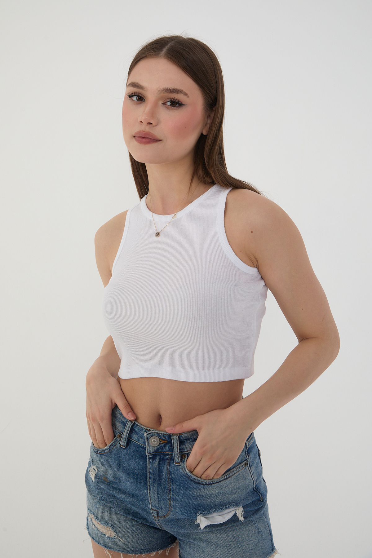3'lü Adet Kadın Halter Yaka Fitilli Askılı Sıfır Kol Crop Bluz