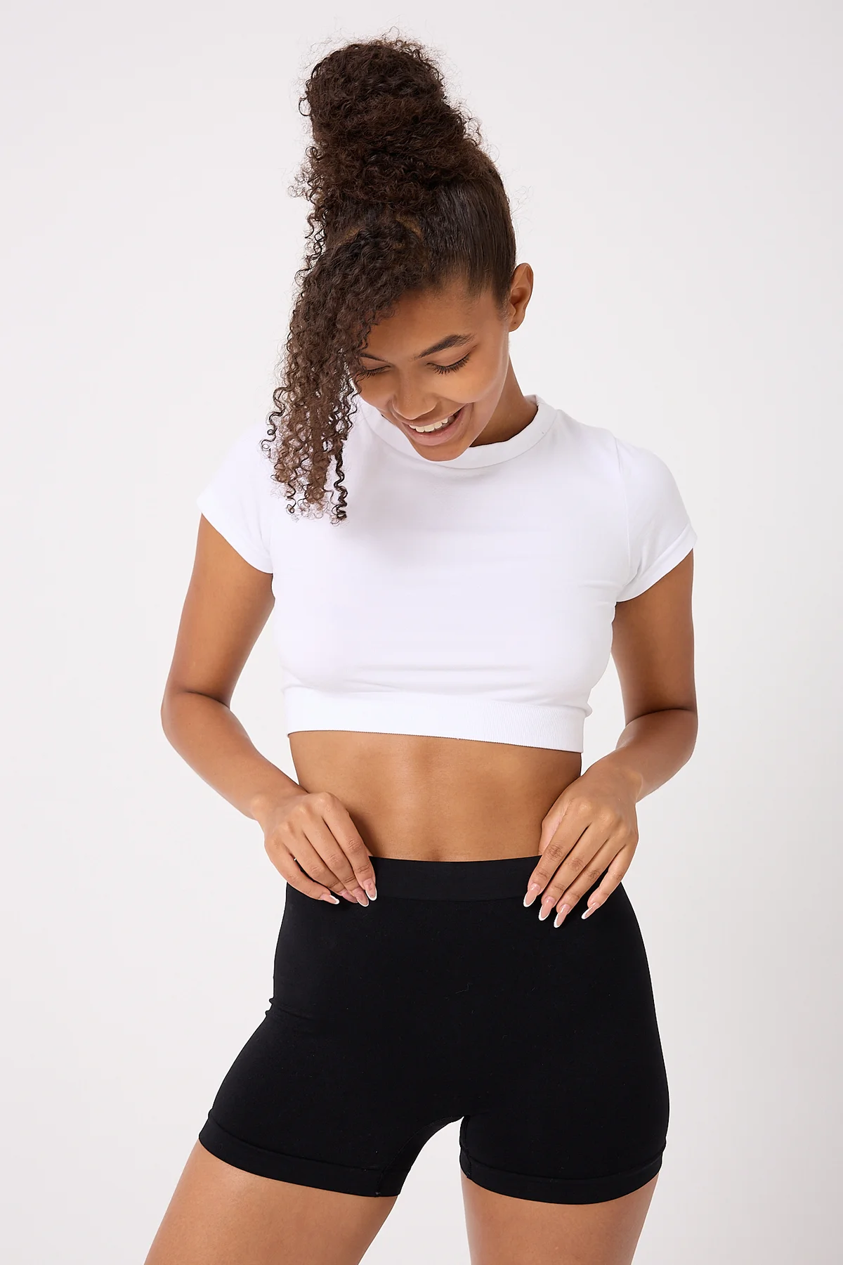 3'lü Kadın Dikişsiz Esnek Basic Boxer Fiyatı, Yorumları ve Özellikleri