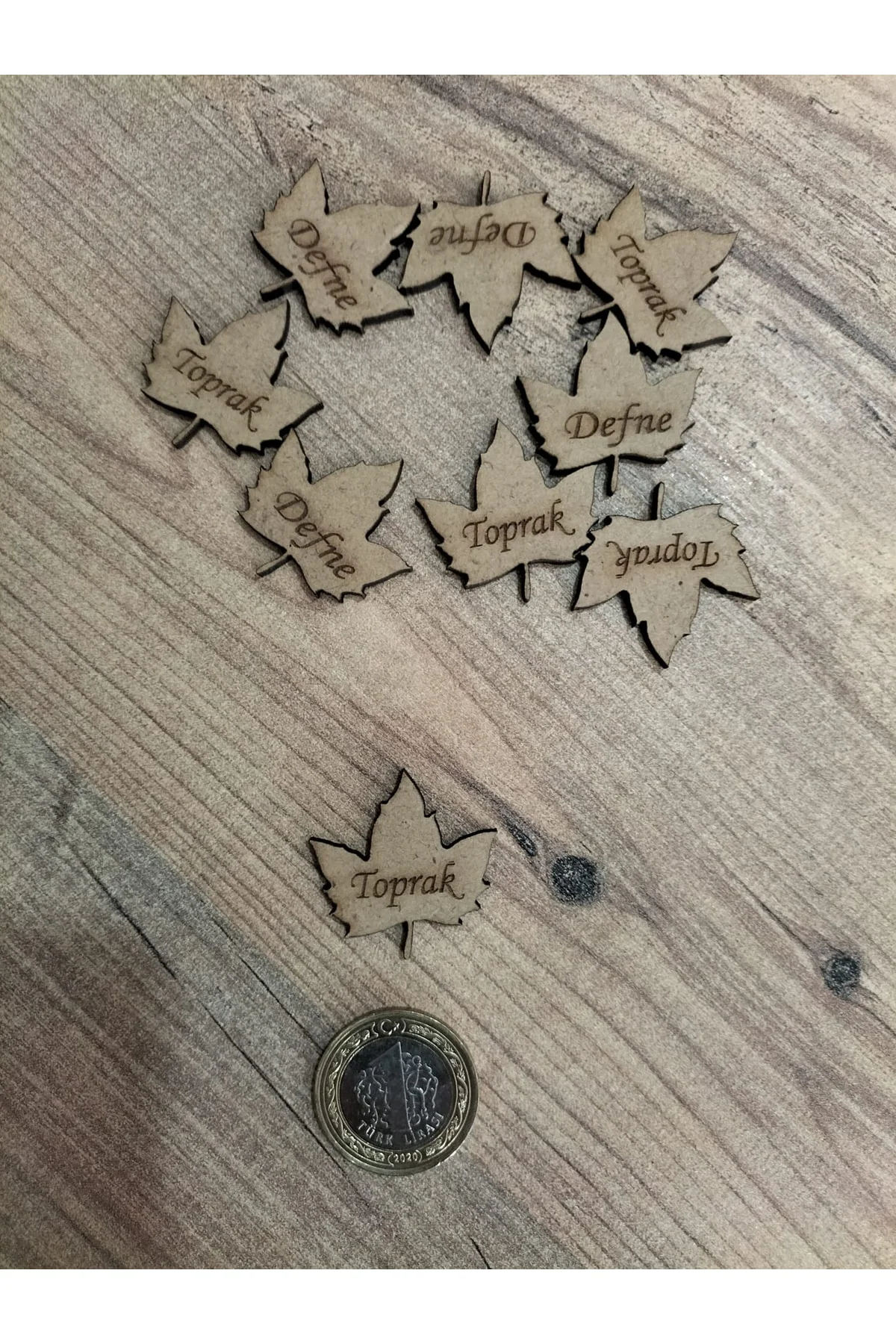 3x3 Cm Ham Ahşap Lazer Kesim Yaprak Figürlü Etiket Isimlik 20 Ade