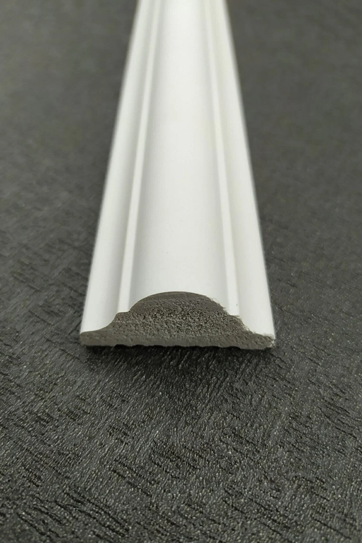 4 Adet 80 Cm Uzunluk Boyanabilir Poliüretan Duvar Çıtası - 2,5 Cm