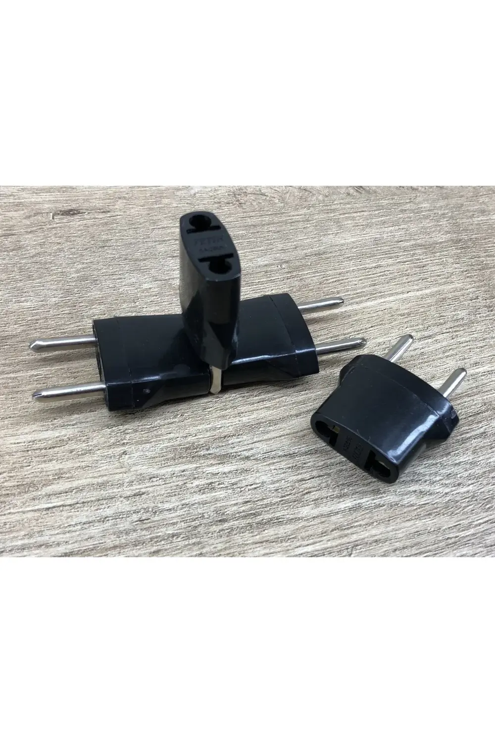 4 Adet Amerikan Fişini Türk Fişine Çevirici Siyah Plastik Adaptör