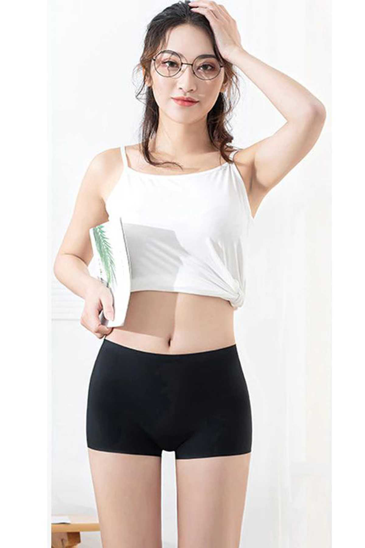 Just Cheap Store 4 Adet Kadin Dikişsiz Görünmez İz Yapmaz Mini Şort Boxer Siyah Te