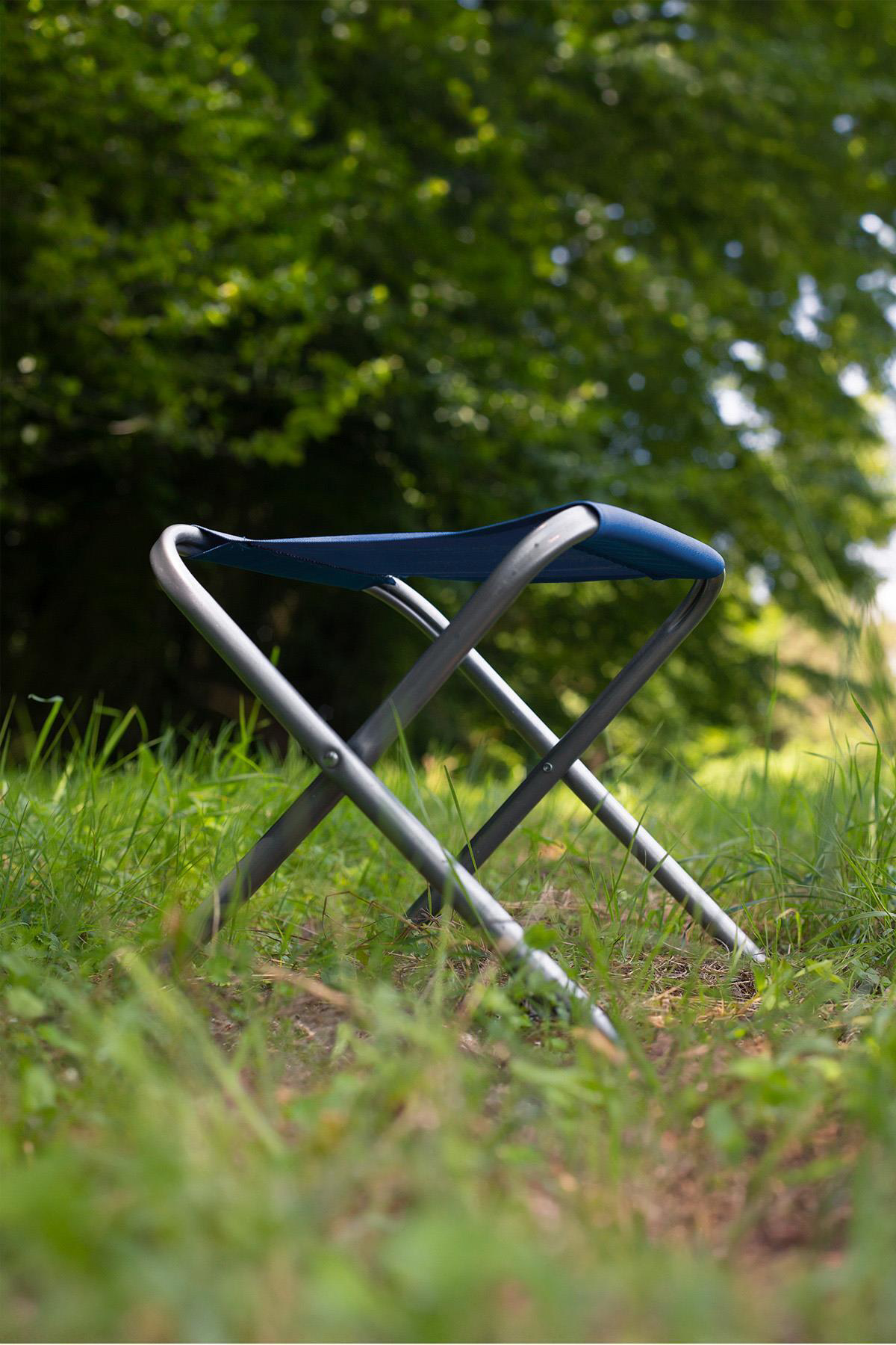 Mutfaksultani 4 Adet Lacivert Tabure Katlanir Balikçi Taburesi, Kamp Taburesi,