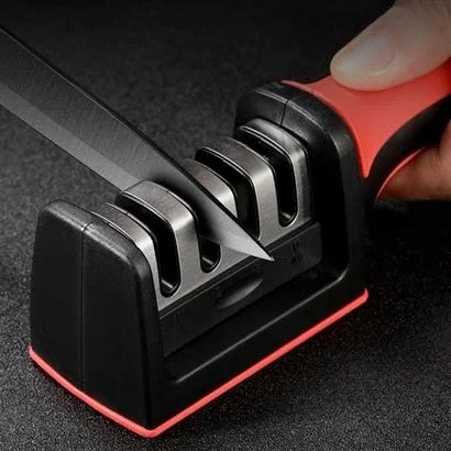 4 Aşamalı Kaymaz Tabanlı Hızlı Bıçak ve Makas Bileme Aracı - Keskin ve Pratik Kullanım