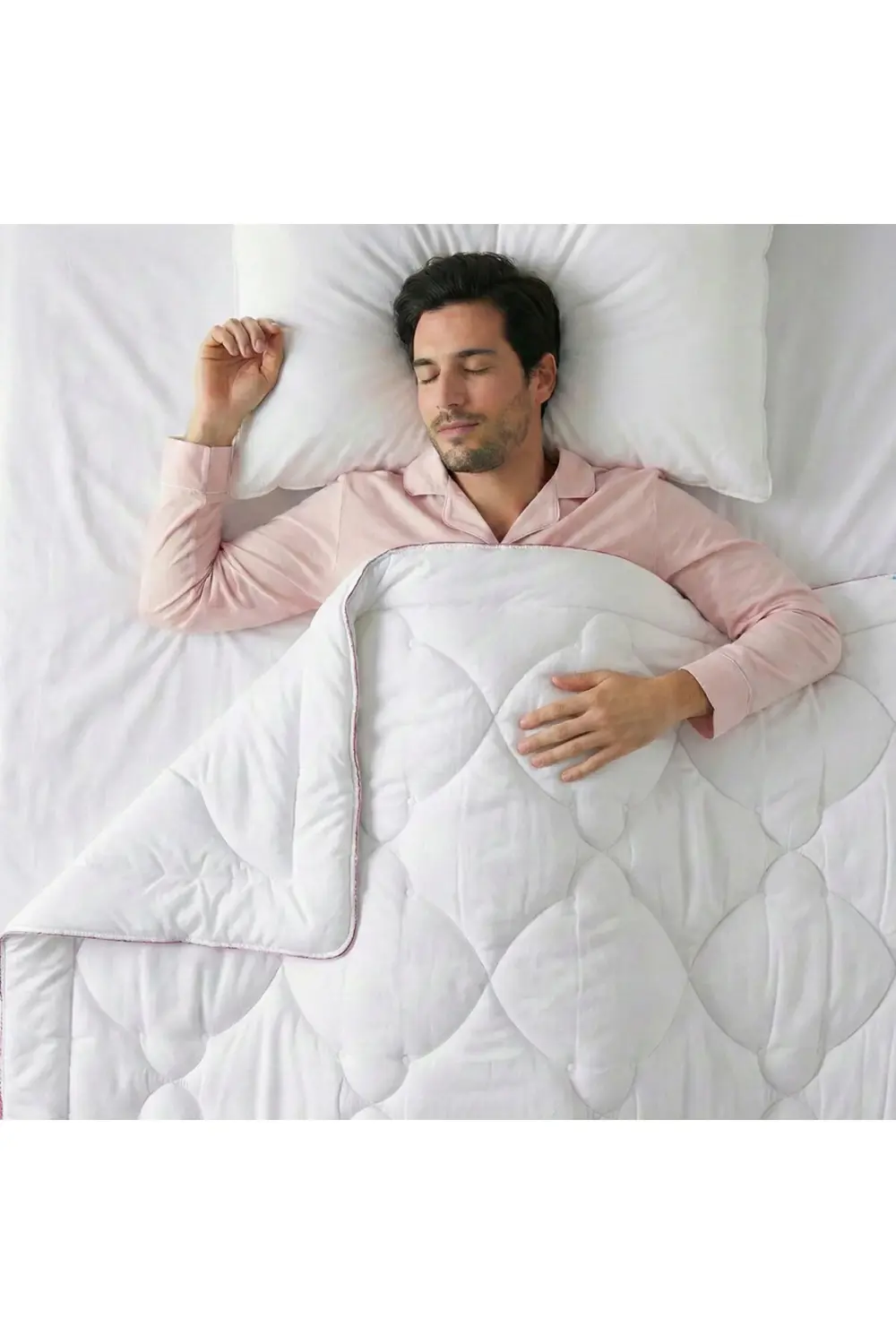 4 Mevsim Kullanıma Uygun Mikro Kumaş Çift Kişilik Yorgan 195x215