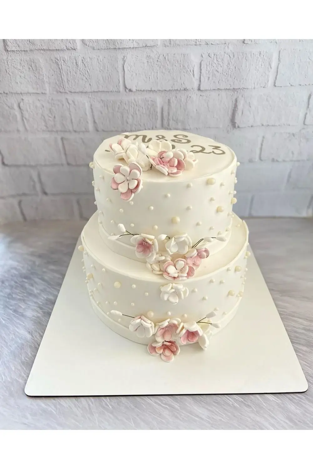 Dr.Gusto Sağlık Ürünleri 4 Mm Boncuk İnci Görünüm Pasta Süsleme Şekeri Sedef 100 Gr