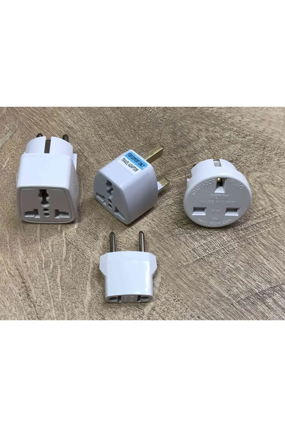 4 Parça Uluslararası Seyahatler Için Üniversal Elektrik Prizleri
