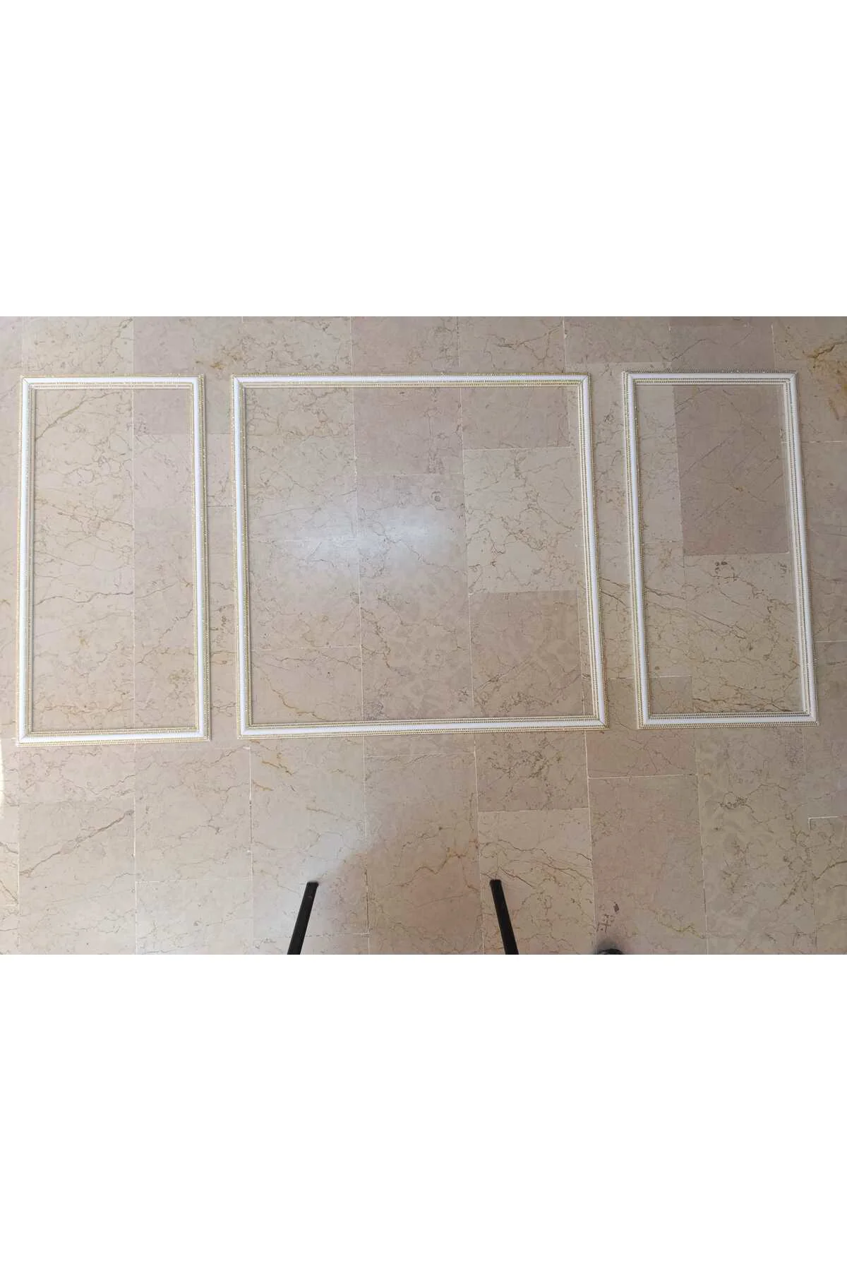 4 Şeritli Dekoratif Altın Sarı Taşlı Strafor Köpük 3 lü Çerçeve S