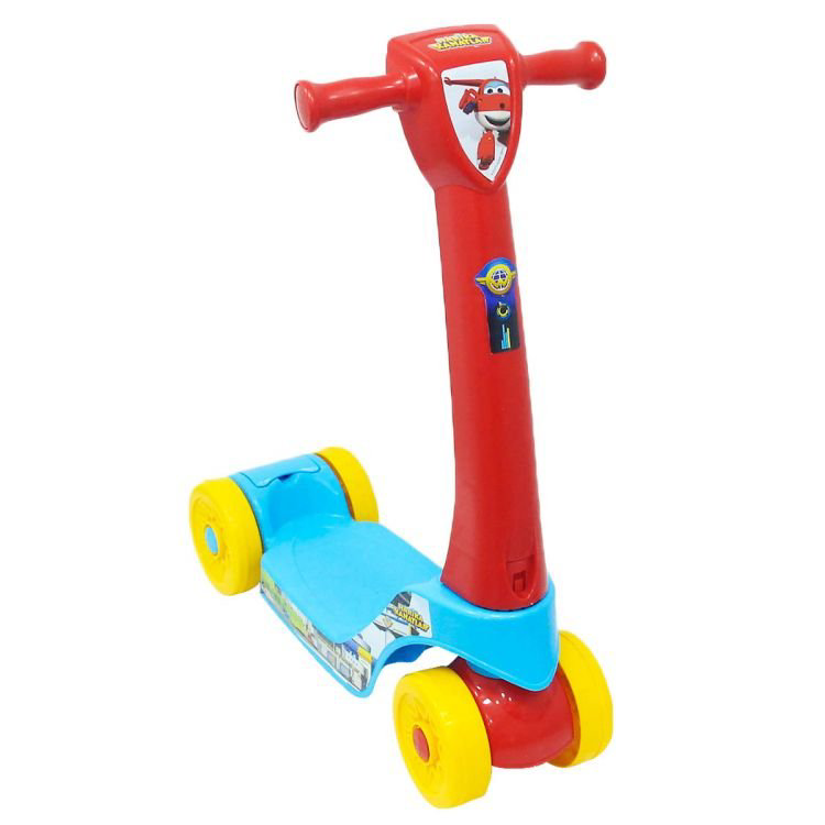 4 Tekerlekli Harika Kanatlar Scooter