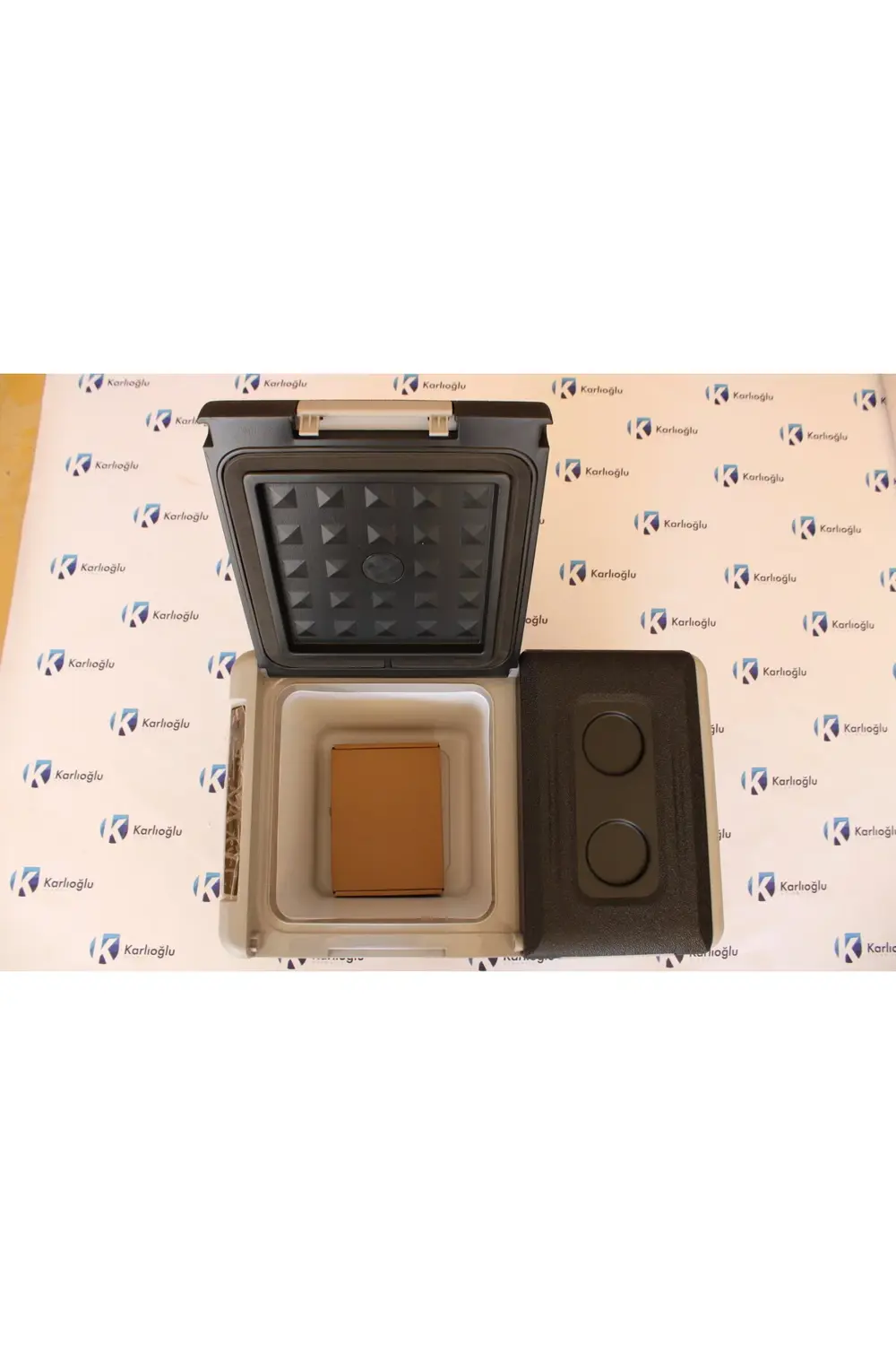 40 LT ÇİFT GÖZLÜ OTO BUZDOLABI