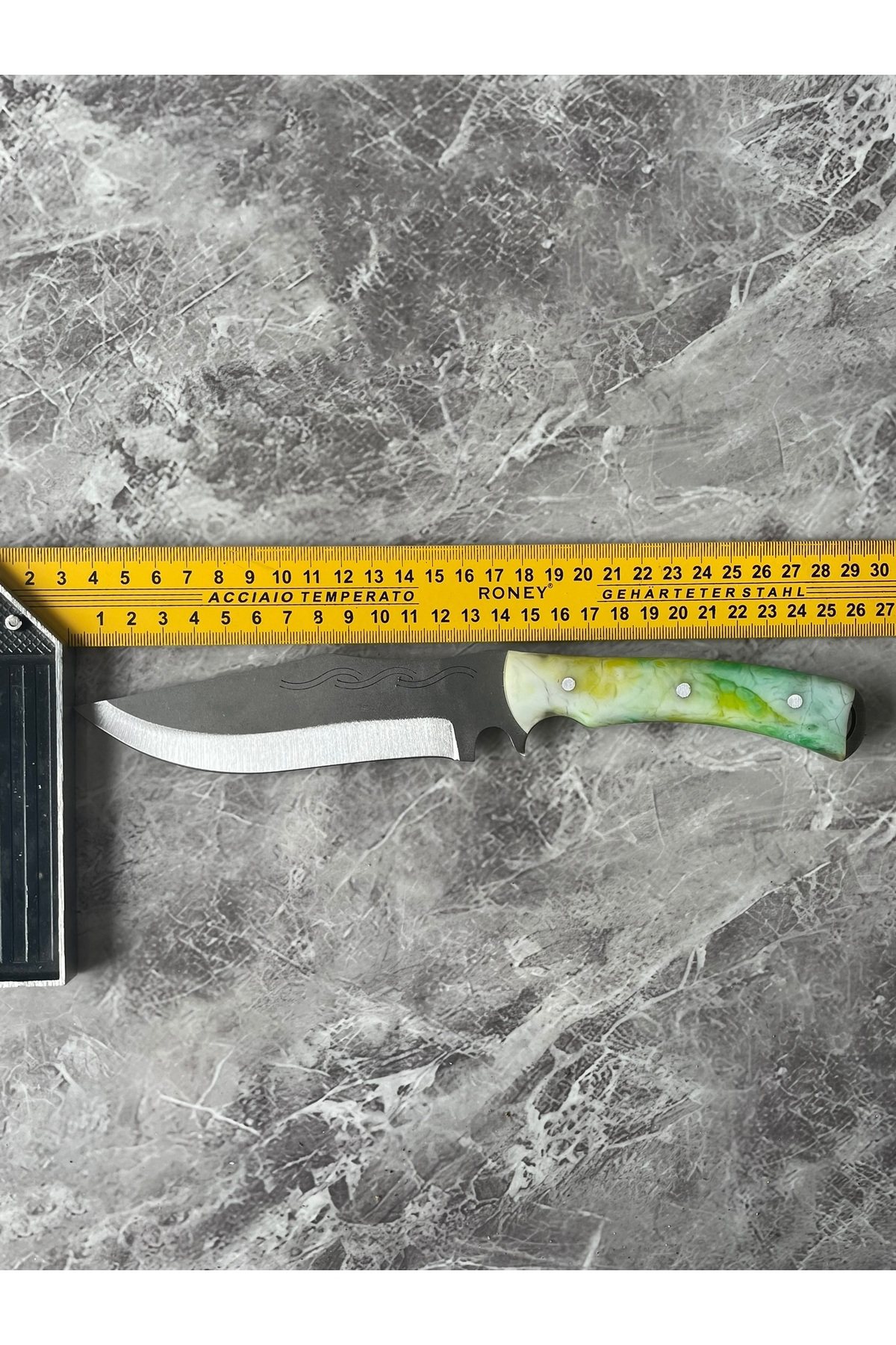 4116 Çelik Yeşil-Sarı-Beyaz Epoksi Kabzeli Kamp Bıçağı