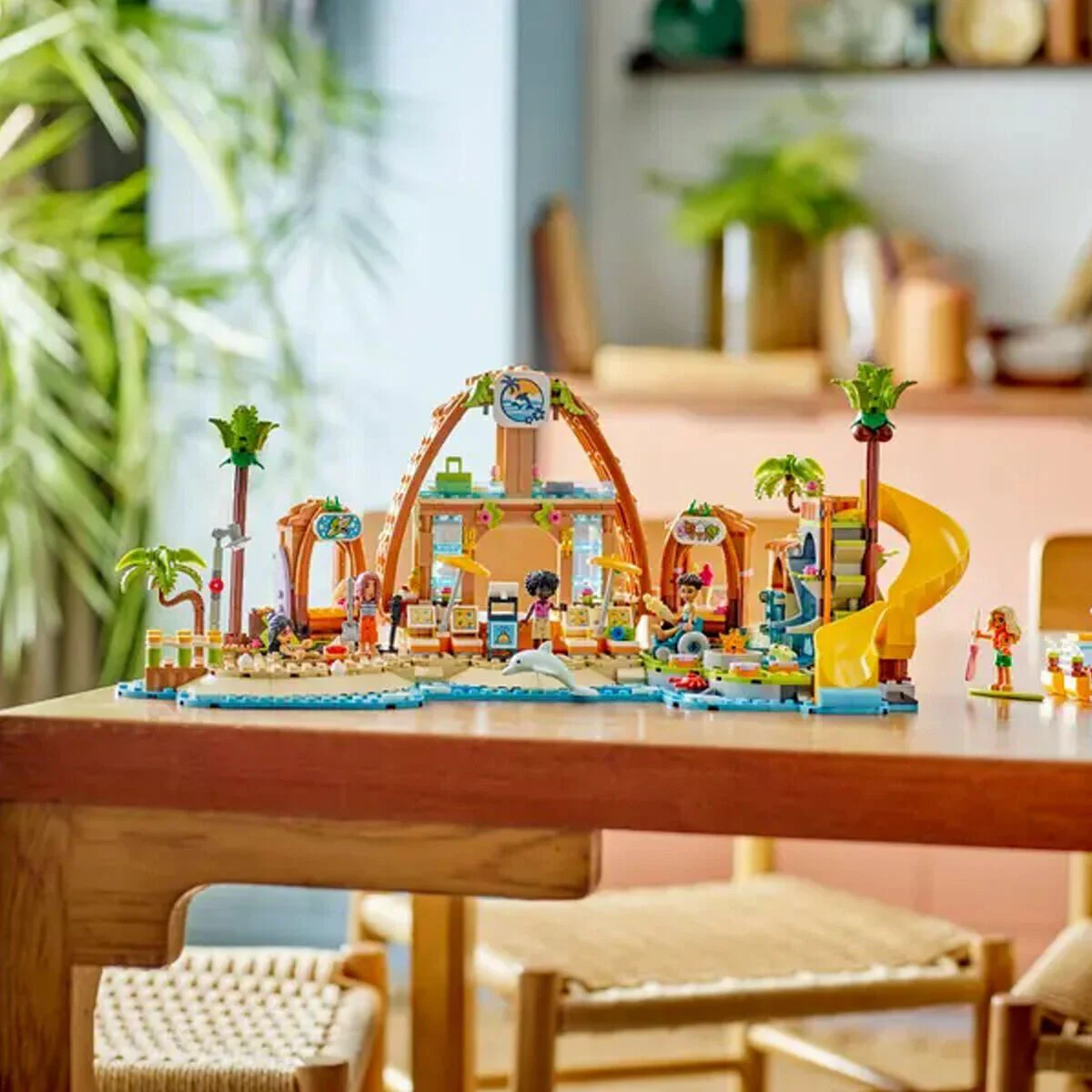 42673 Lego Friends Tatil Köyü 1140 parça +8 yaş 42673 Lego Friends Tatil Köyü 1140 parça +8 yaş