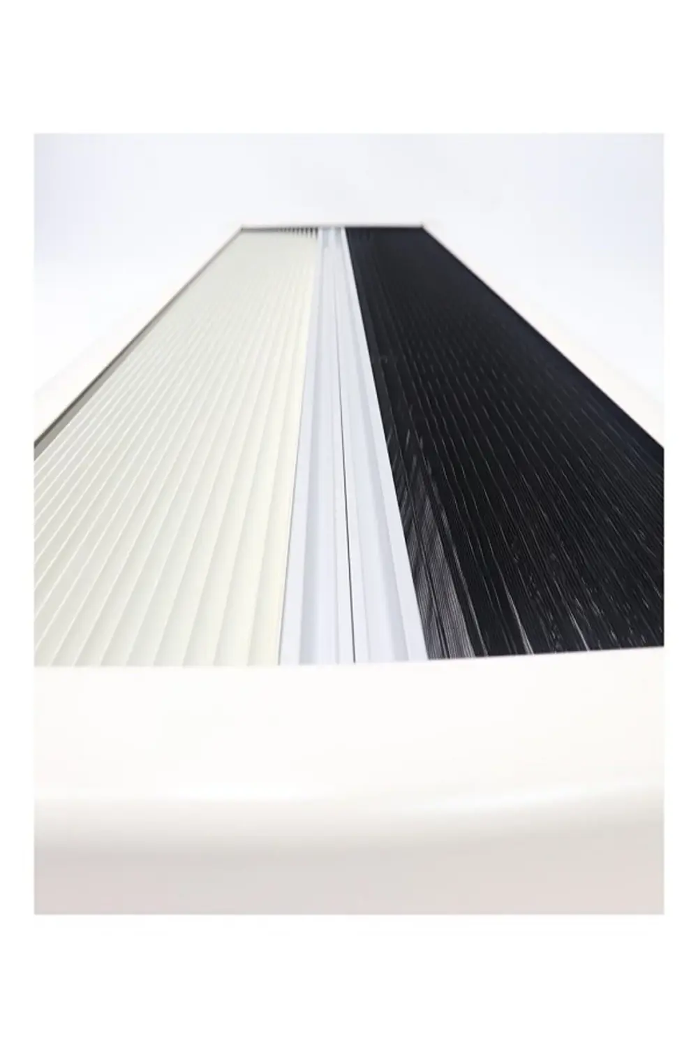 4501100 Çift Katlı Sürgülü Karavan Penceresi