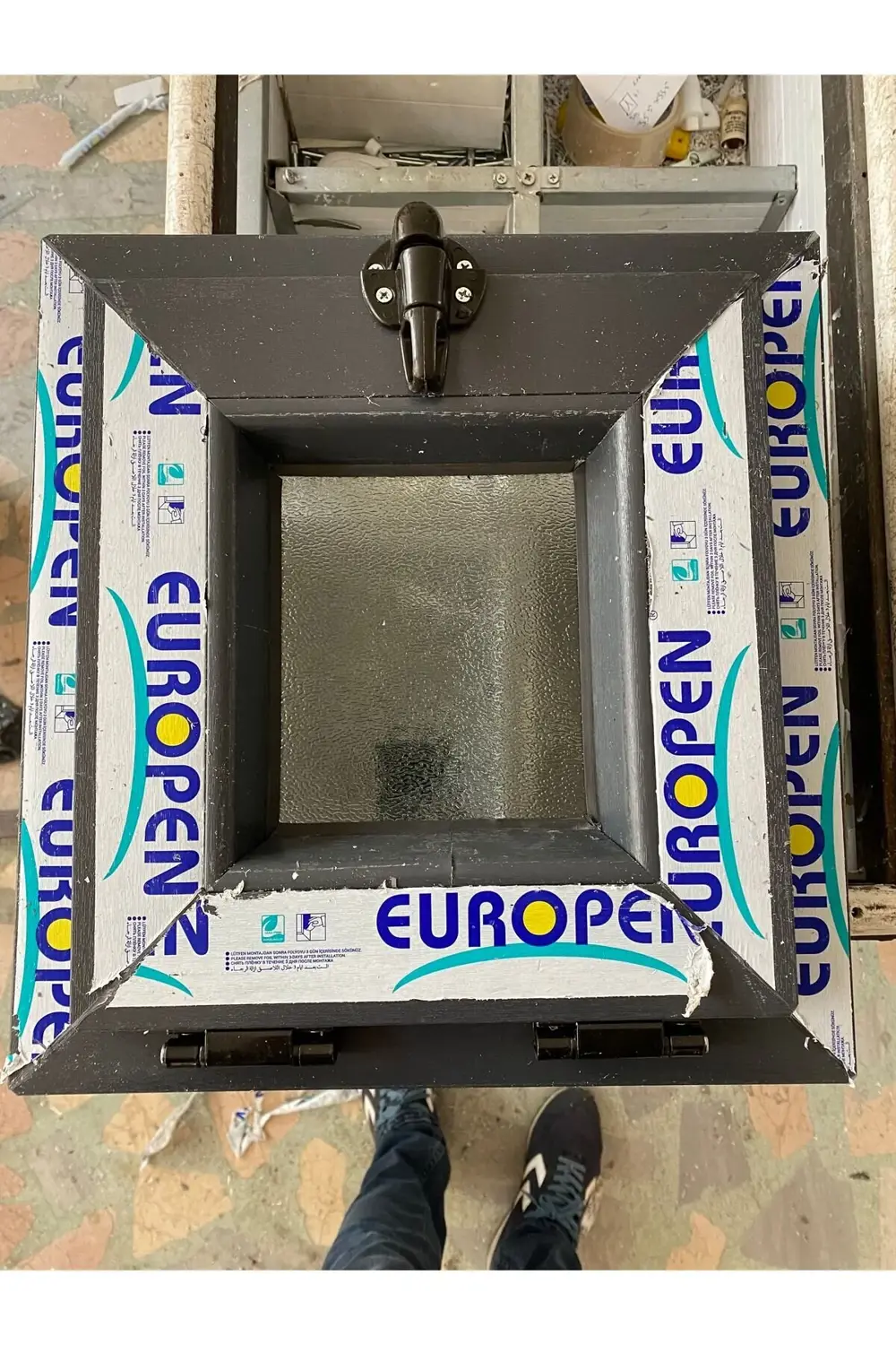 45&45 PENCERE ANTRASİT RENGİ VASİSTAS