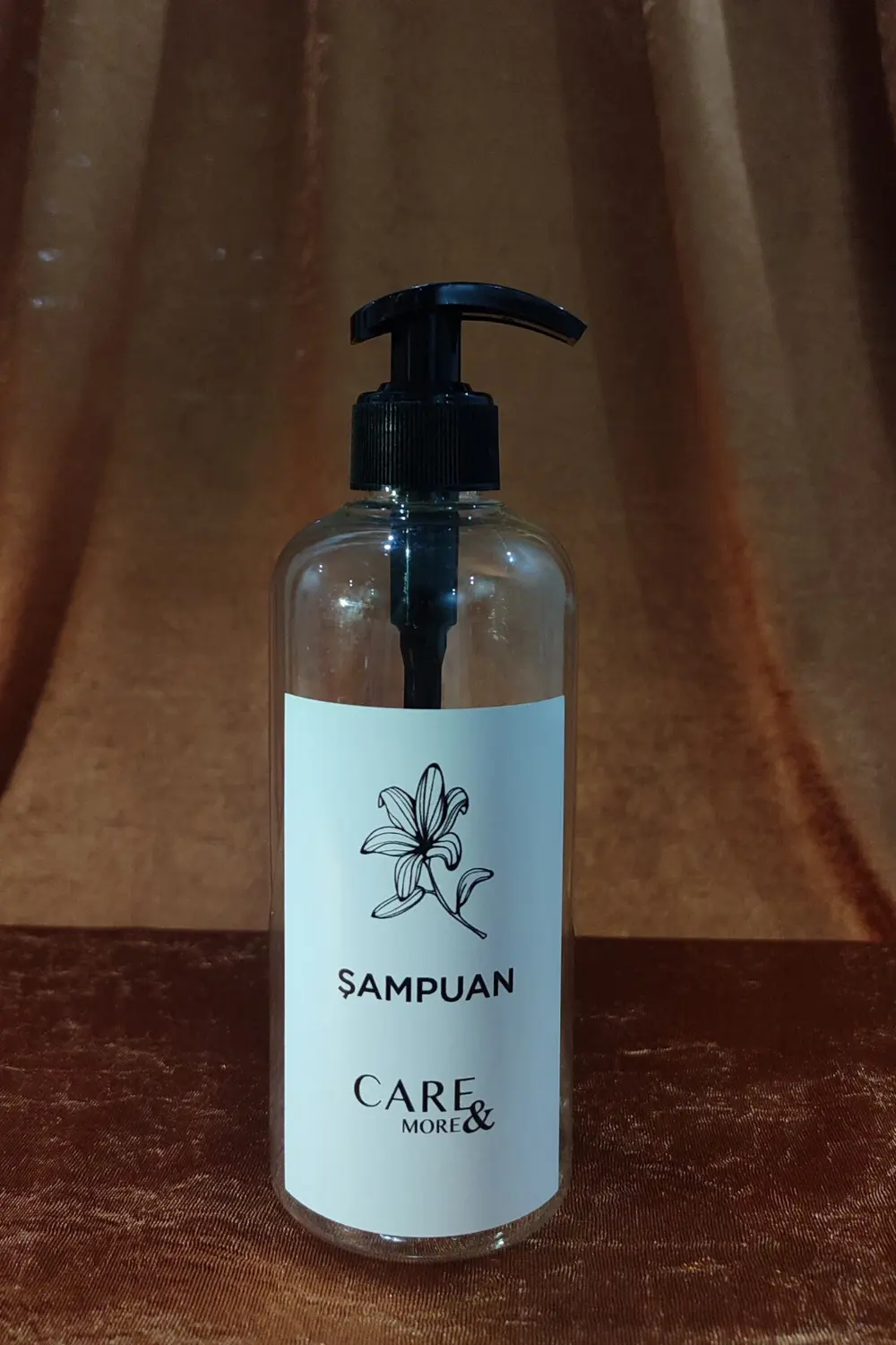 4'lü Amber Banyo Seti Şampuan Duş Jeli Saç Kremi Vücut Losyonu Et