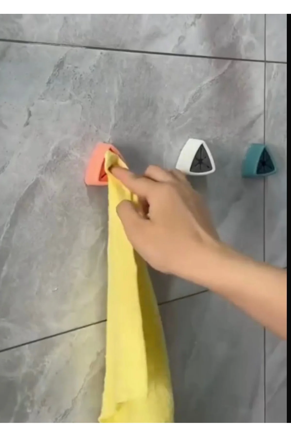 4'lü Kendinden Güçlü Yapışkanlı Çok Amaçlı Pratik Askı Lif Bez Ha