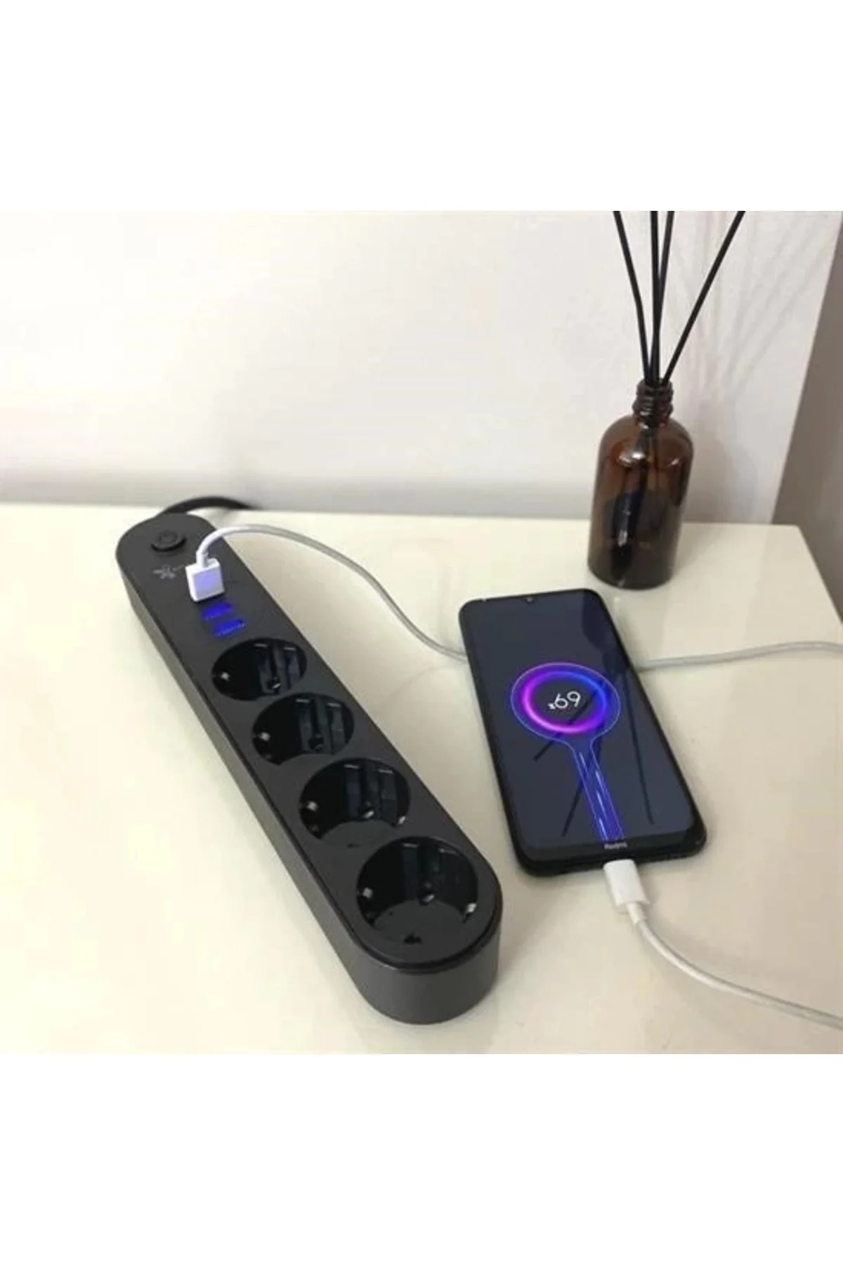 4lü Siyah Anahtarlı 3 Usb Li Akım Korumalı Topraklı Çocuk Korumal