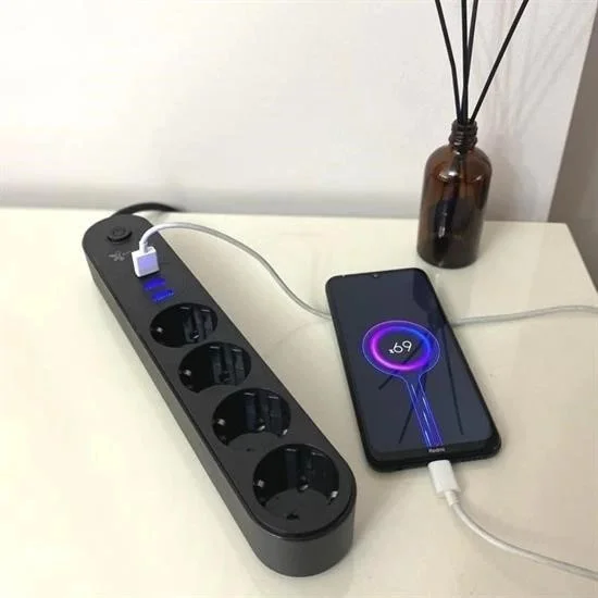 4lü Siyah Anahtarlı 3 Usb Li Akım Korumalı Topraklı Çocuk Korumalı Grup Priz 2 Metre Lisinya