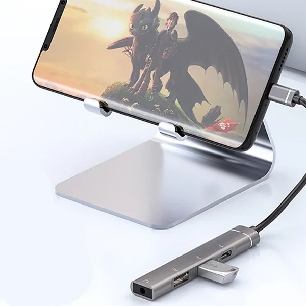 4'ü 1 Arada Type-C USB 3.5 mm Çoklayıcı Hub Gümüş