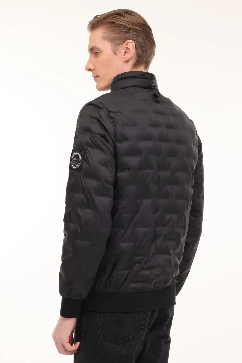 4w ml Amott Coat Mont