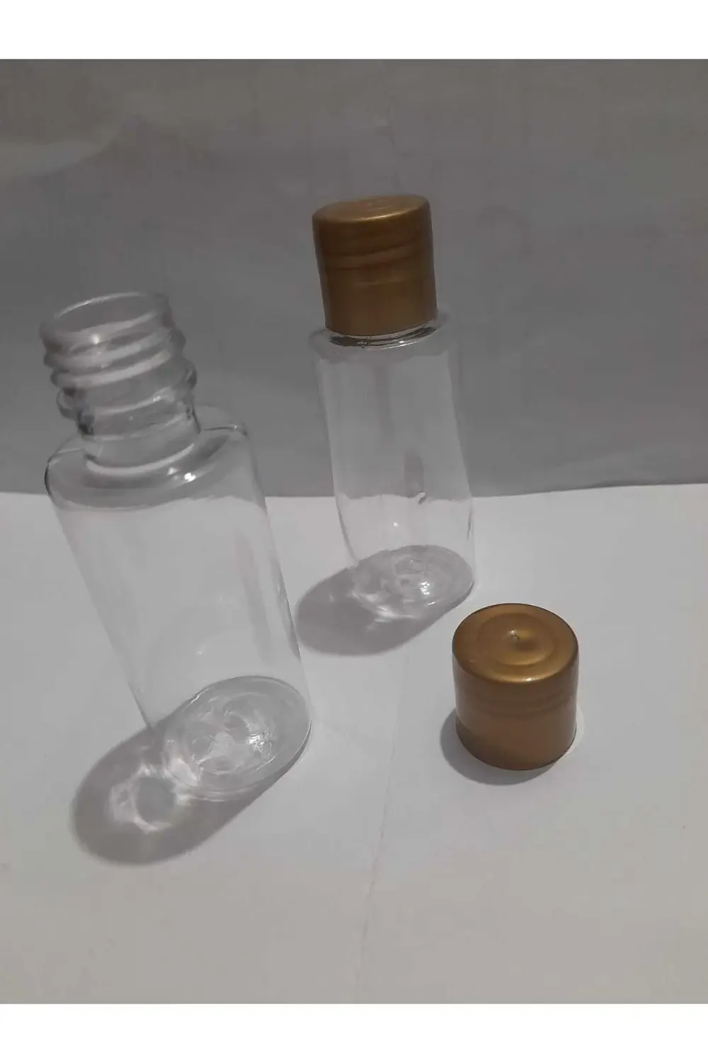 50 Adet Mini Boş Plastik Mini Şişe .gold Kapak.şampuan Duş Jeli S