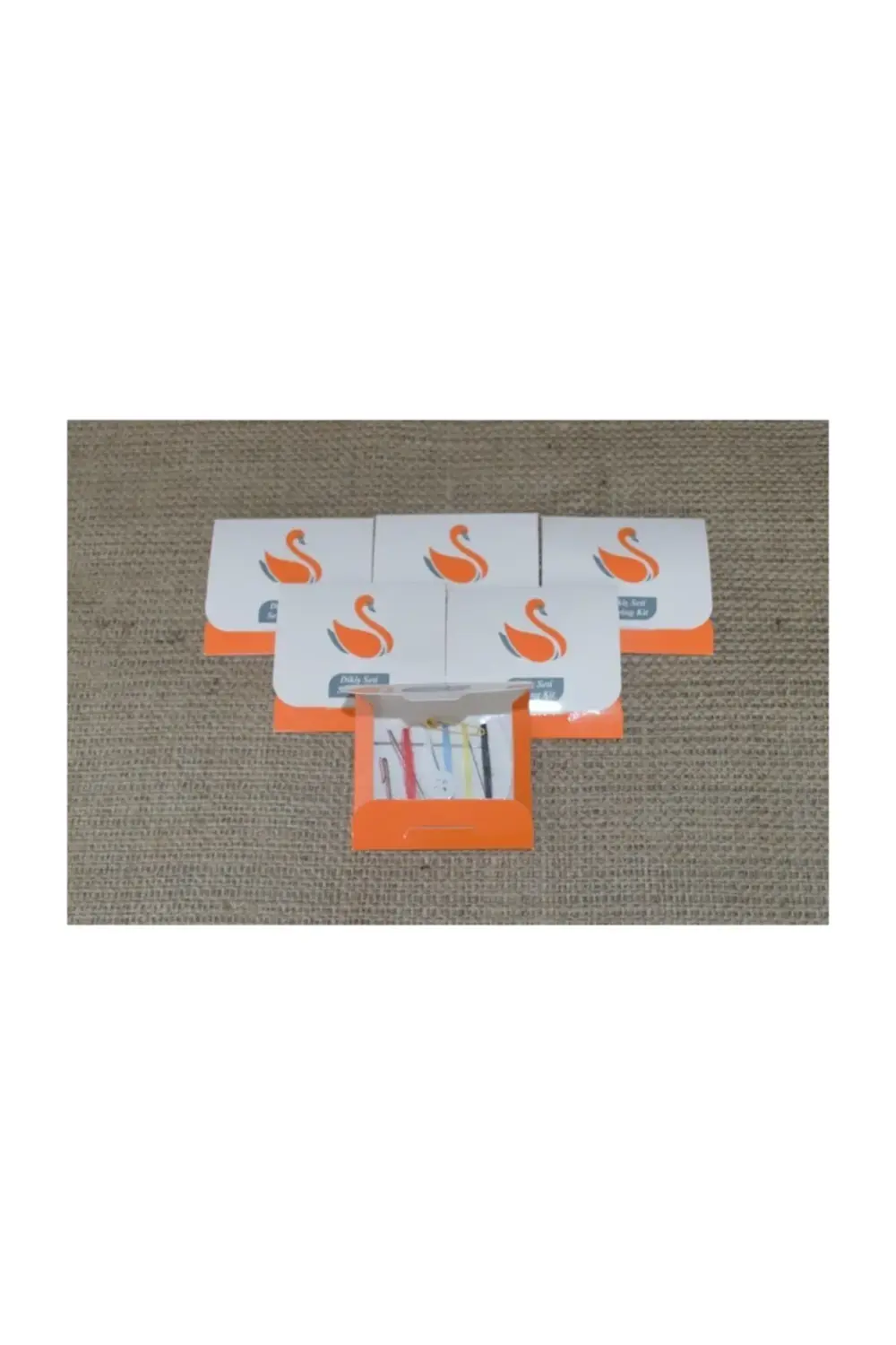 50 Adet Otel Tipi Kutulu Dikiş Seti, Mini Dikiş Seti, Buklet Diki