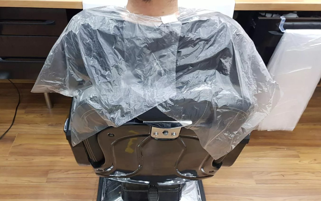 Private 500 Adet Tek Kullanimlik Naylon Kuaför Önlüğü Kullan At 100X150 C