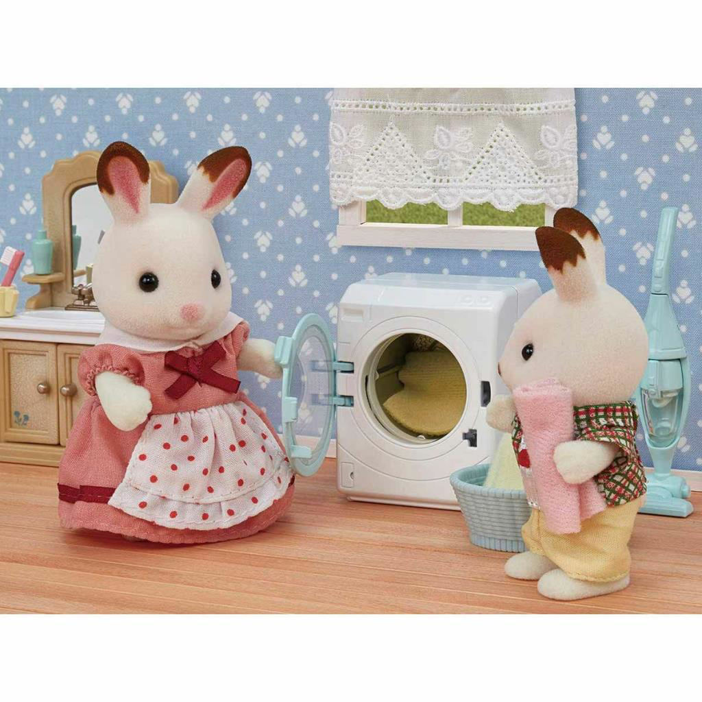 5445 Sylvanian Families Çamaşır Makinesi ve Süpürge +3 yaş figür 5445 Sylvanian Families Çamaşır Makinesi ve Süpürge +3 yaş figür