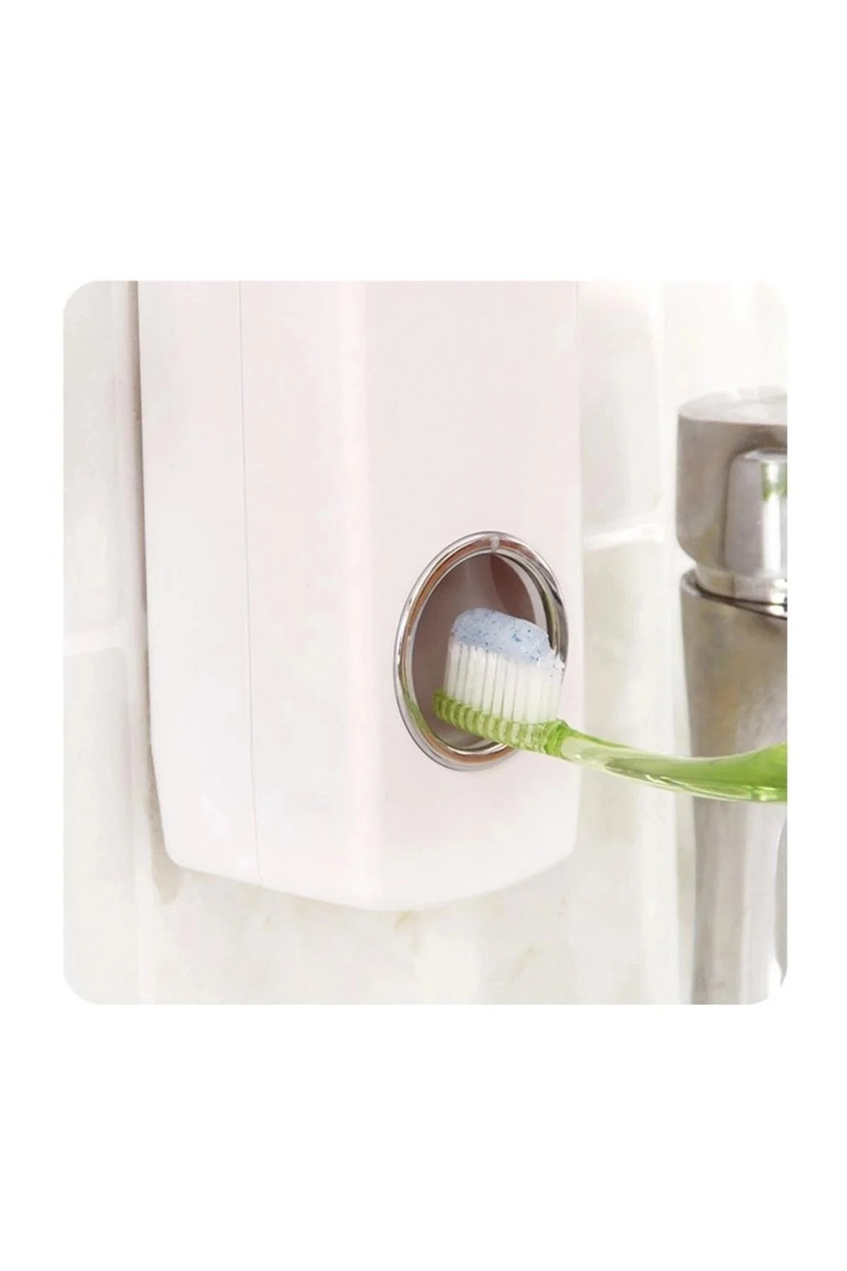 5'li Diş Fırçalık ve Otomatik Macun Sıkacağı Duvar Askılı Beyaz Pratik Banyo Seti