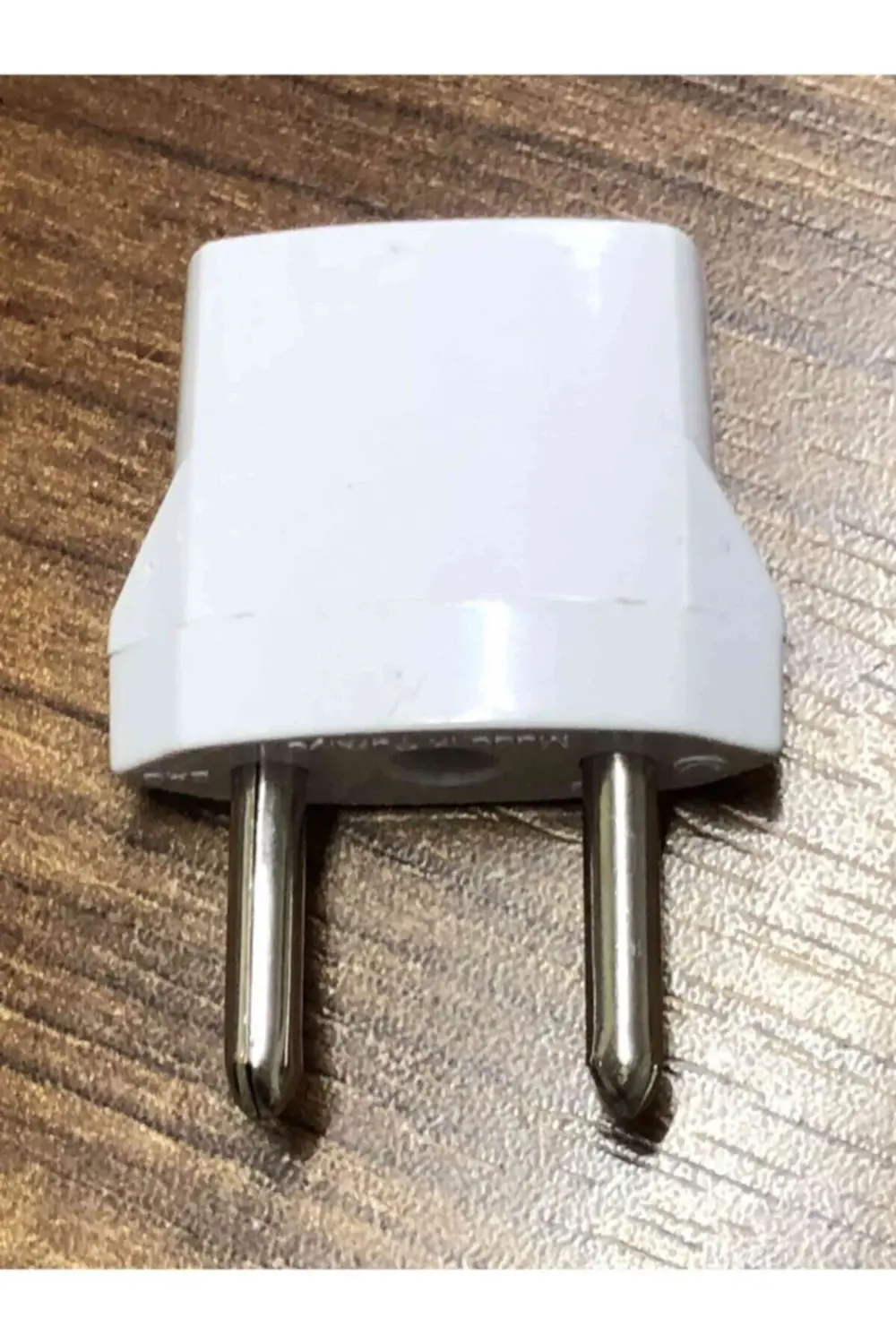 6 Adet Amerikan Uçlu Prizlerini Türk Uçlu Pirize Çevirici Dönüştü