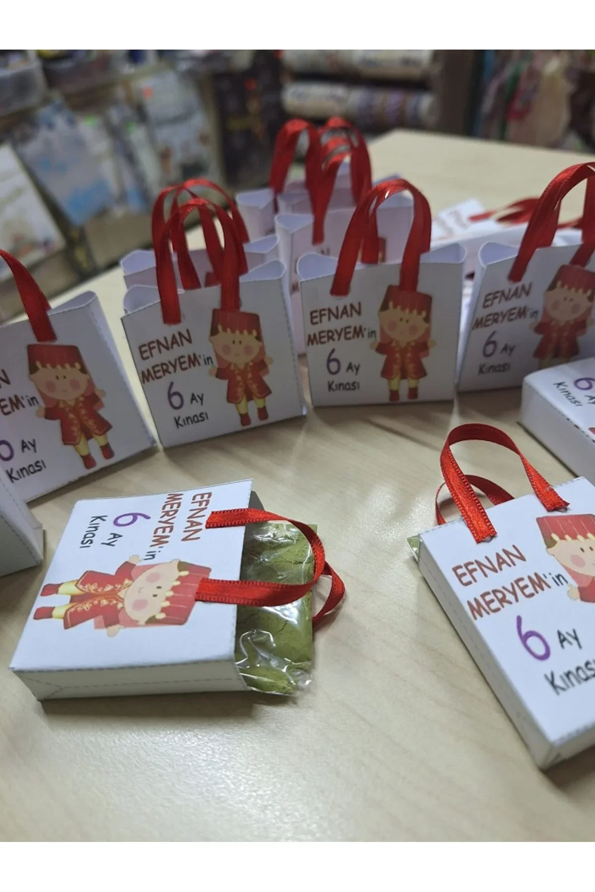 6 Ay Kınası, Kına Hediyeliği 30 lu (5*5 cm) - Görsel 3