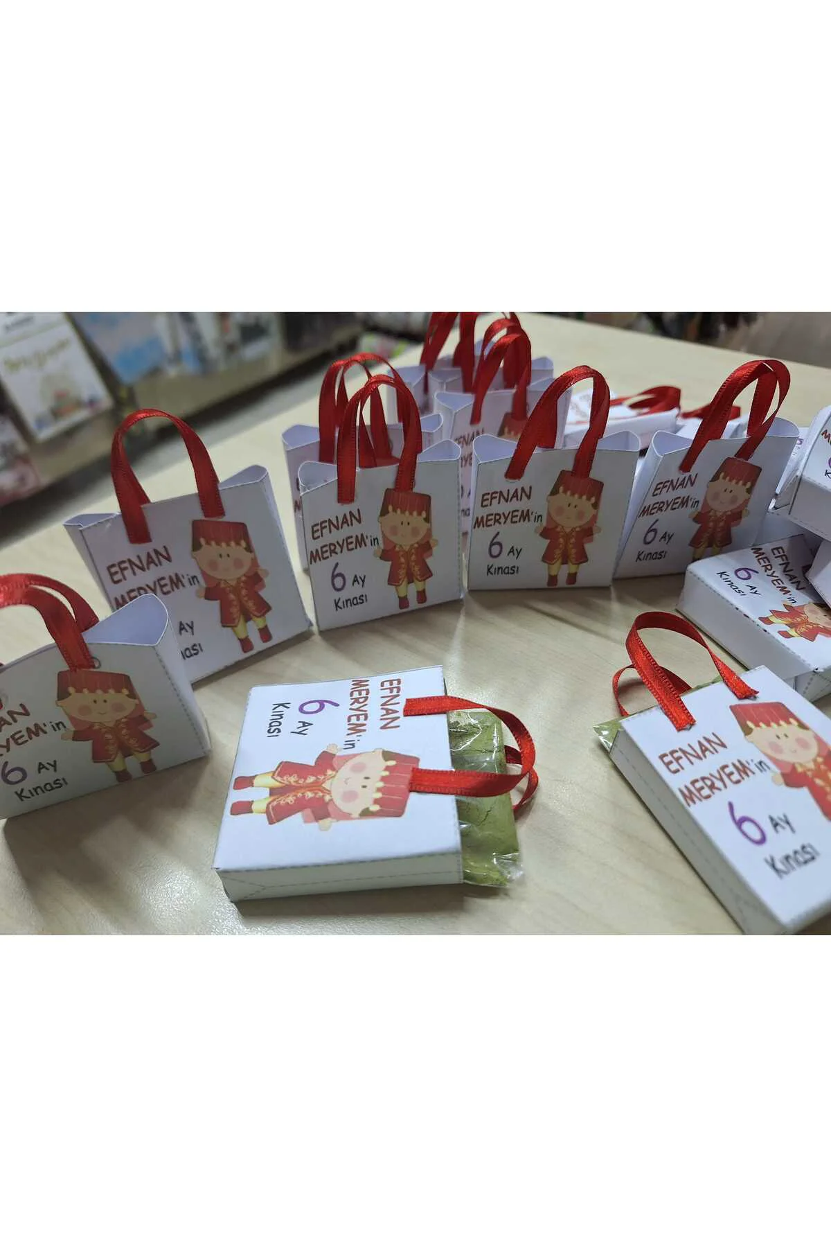 6 Ay Kınası, Kına Hediyeliği 30 lu (5*5 cm)