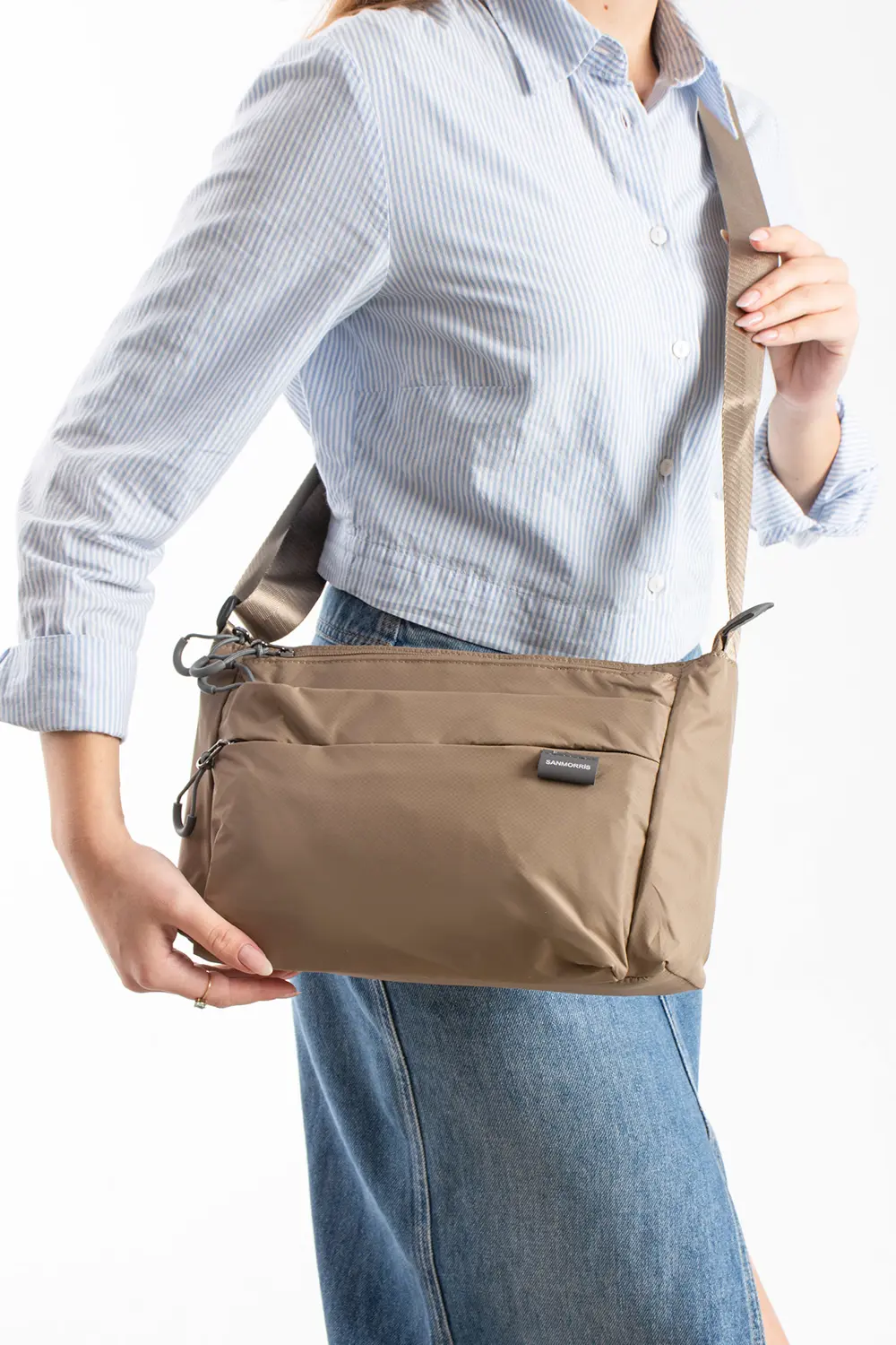 6 Bölmeli Orta Boy Suya Dayanıklı Paraşüt Kumaş Çapraz Askılı Omu