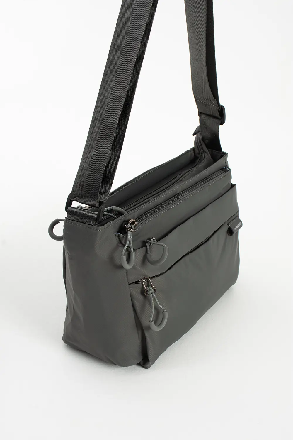 6 Bölmeli Orta Boy Suya Dayanıklı Paraşüt Kumaş Çapraz Askılı Omu