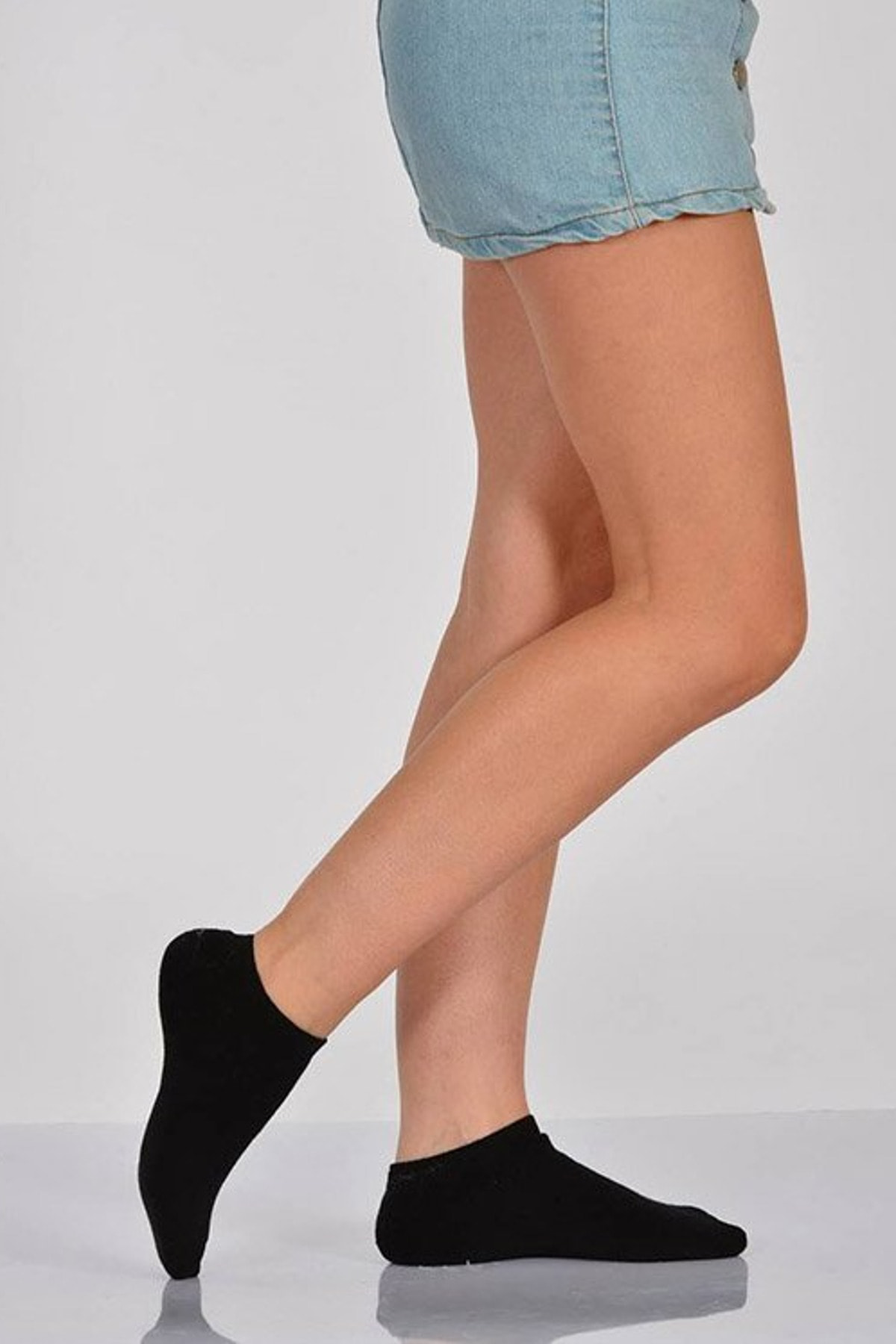 6 Çift Dikişsiz Bambu Kadın Siyah Sneaker Çorap