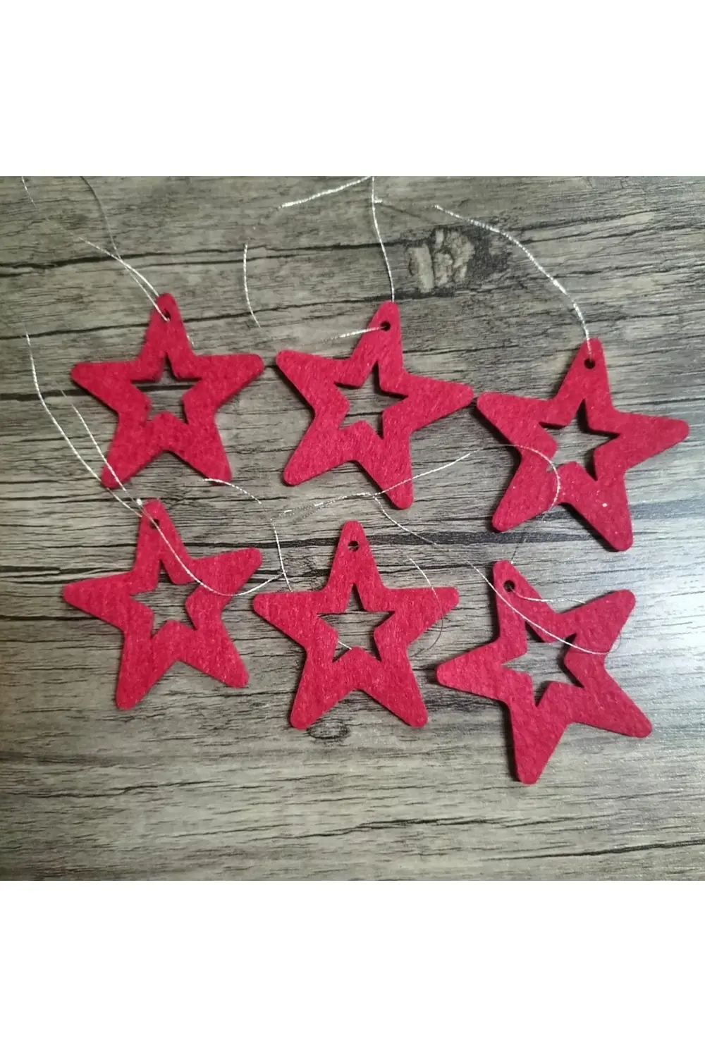 6 Cm Kırmızı Içi Boş Yıldız Keçe Yılbaşı Ağacı Ve Hediye Süsü 6 A